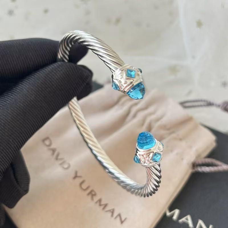 P75NA2K  Popular Bracelets