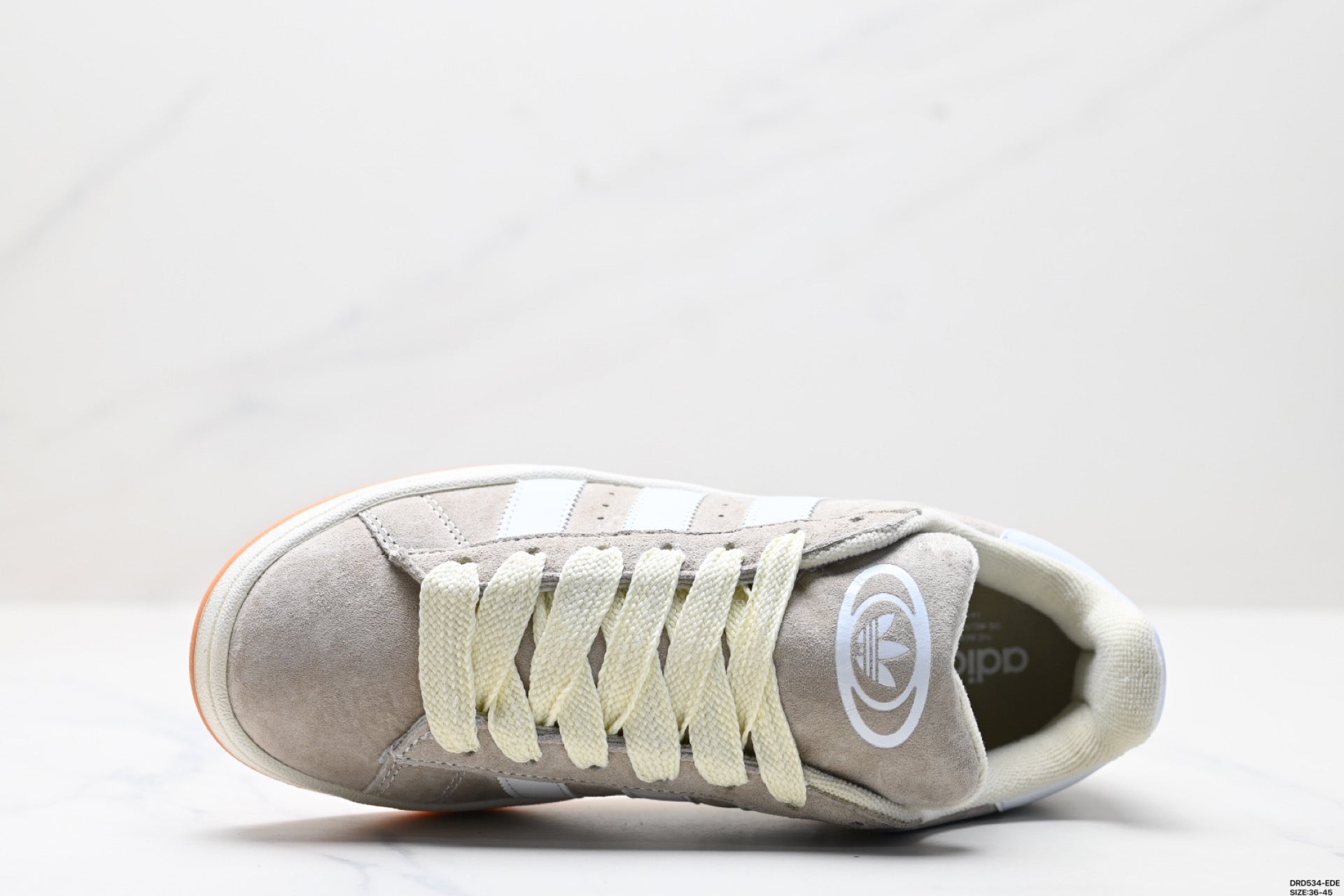 435ZA32Z Popular shoes (No box)