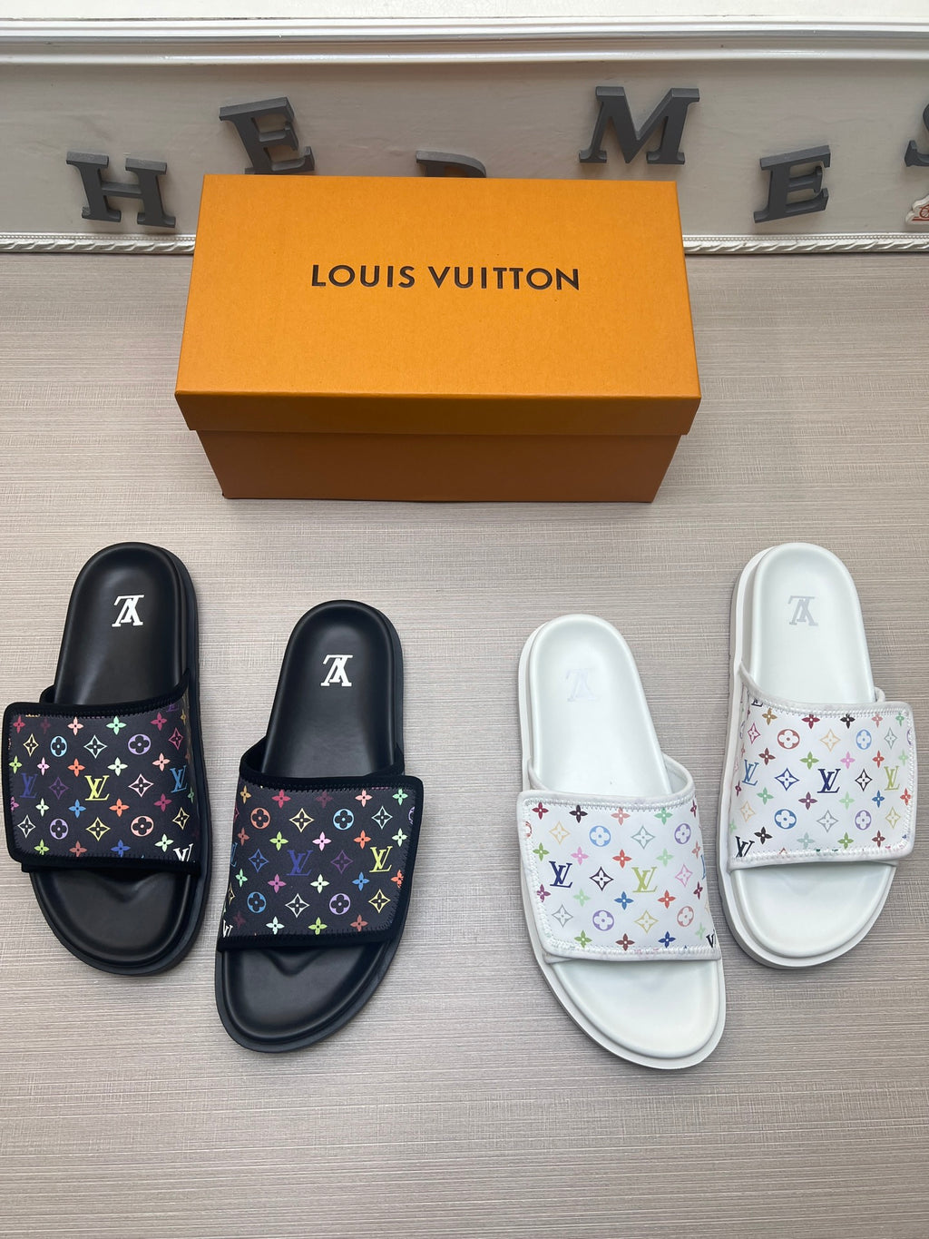 5LE207Z Popular Slippers