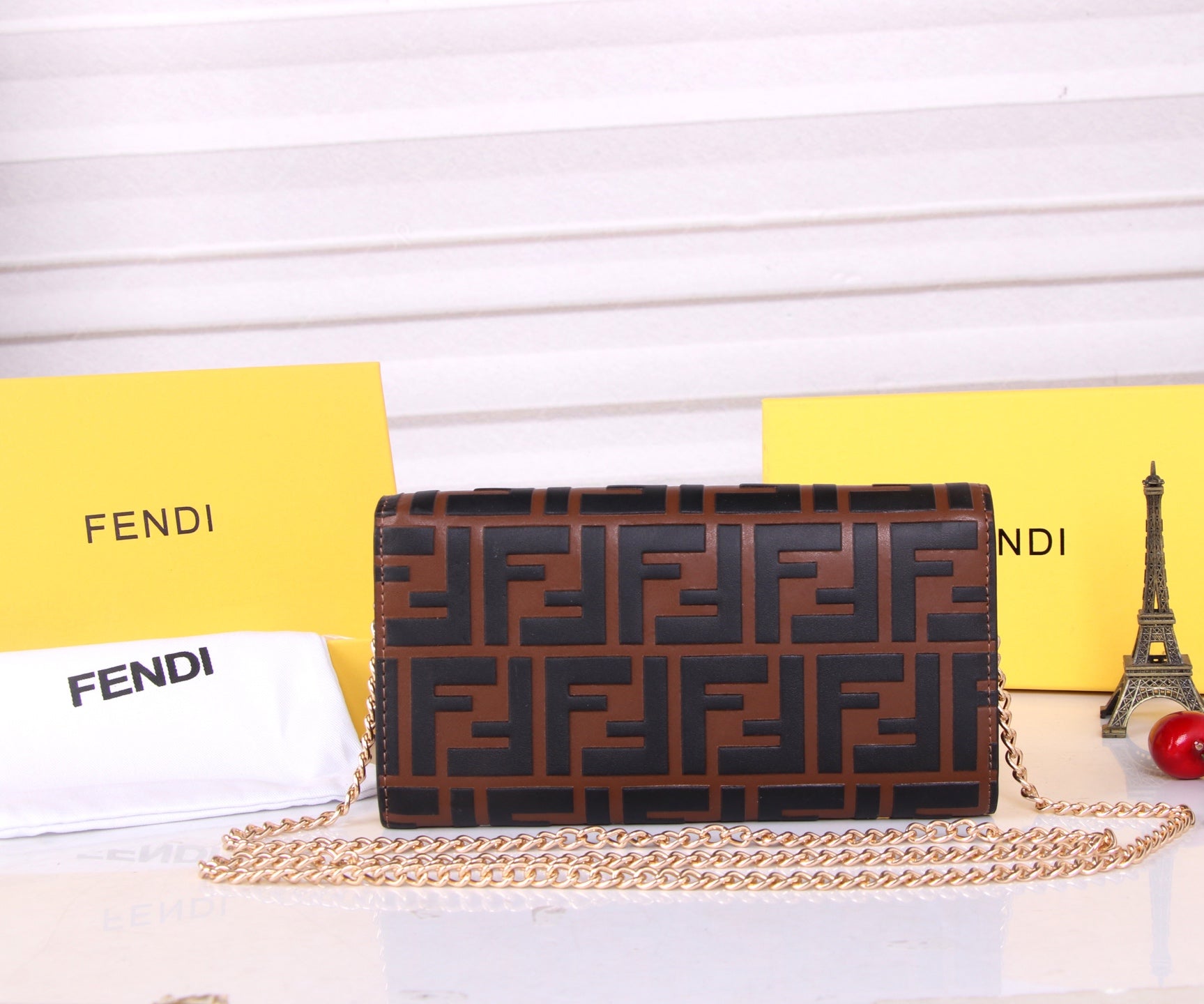 136PF103B Popular leather bag