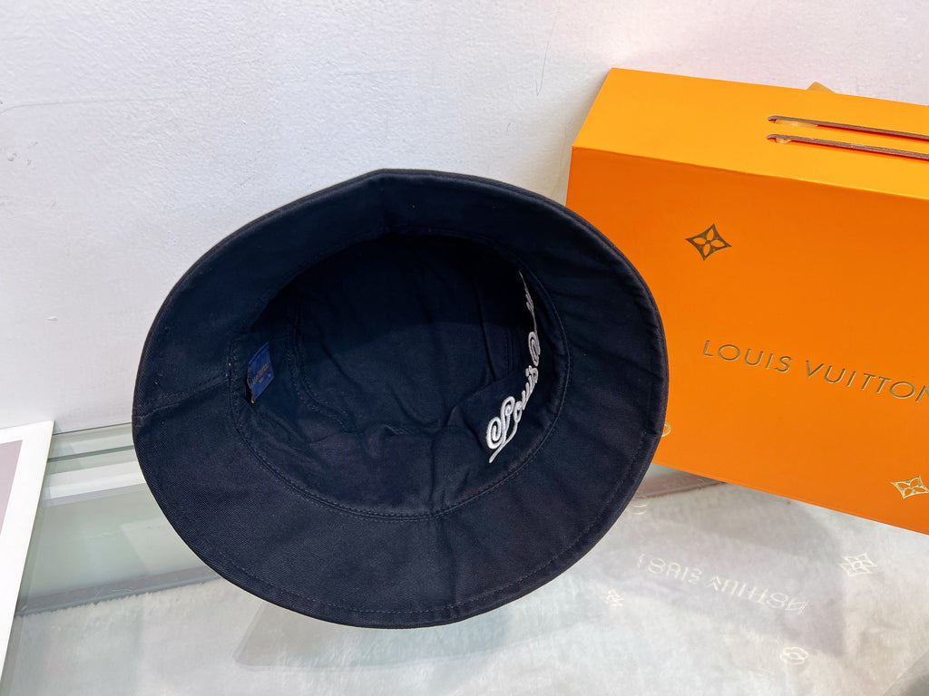15QE102M Popular  hats