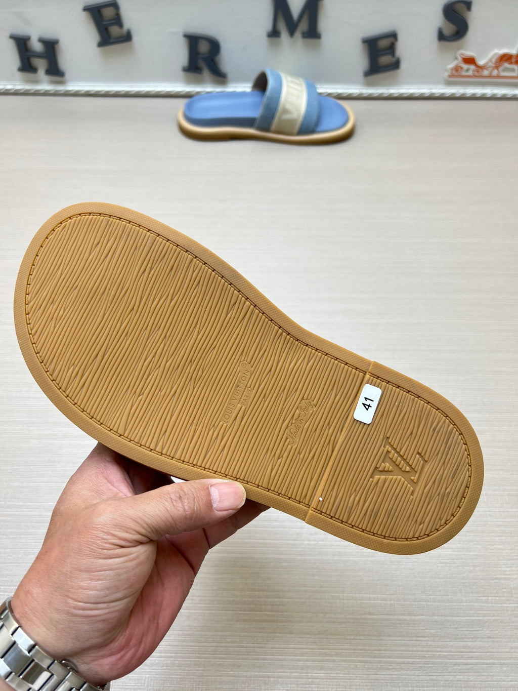 535ZE300Z Popular Slippers