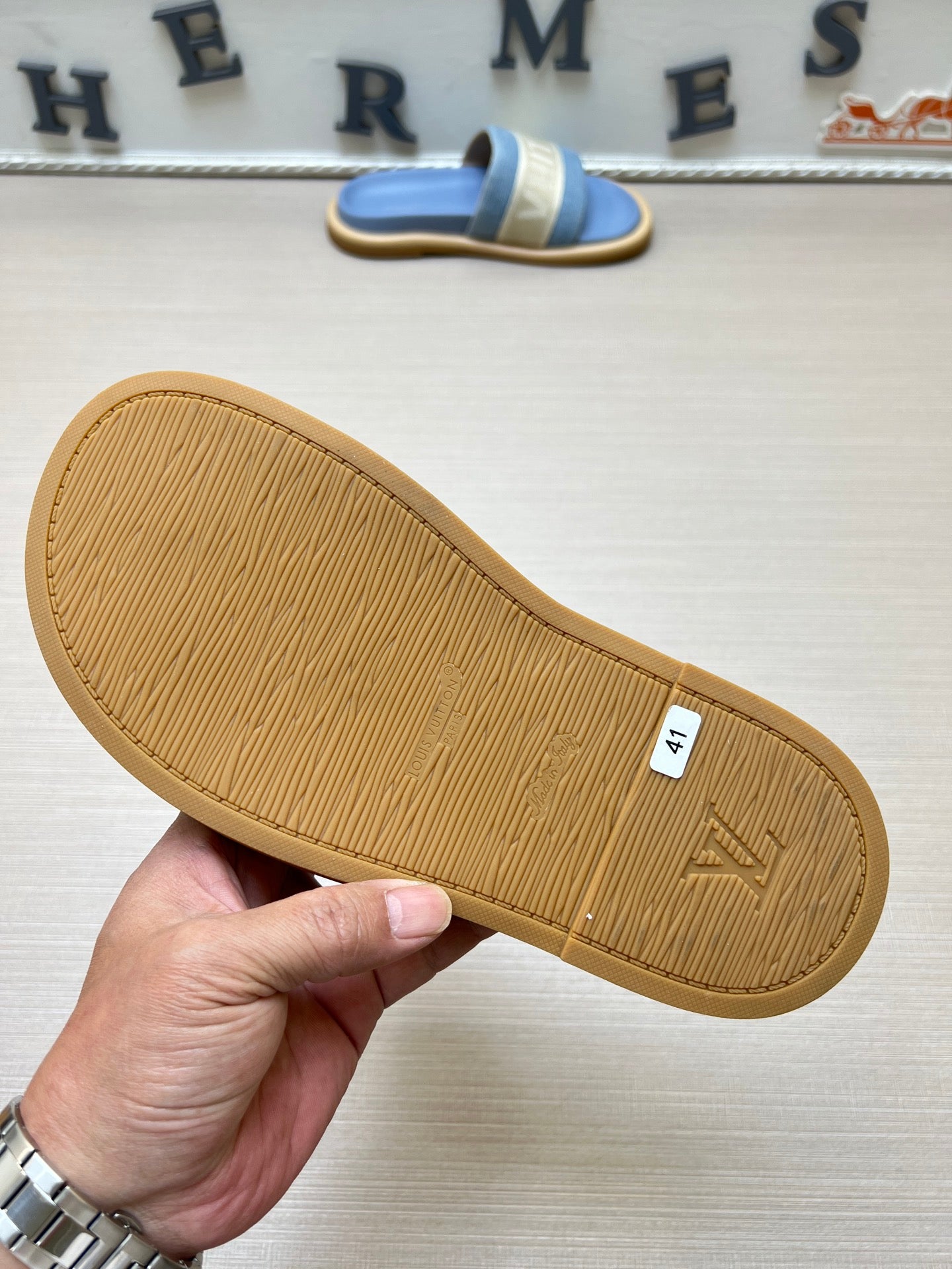 535ZE300Z Popular Slippers