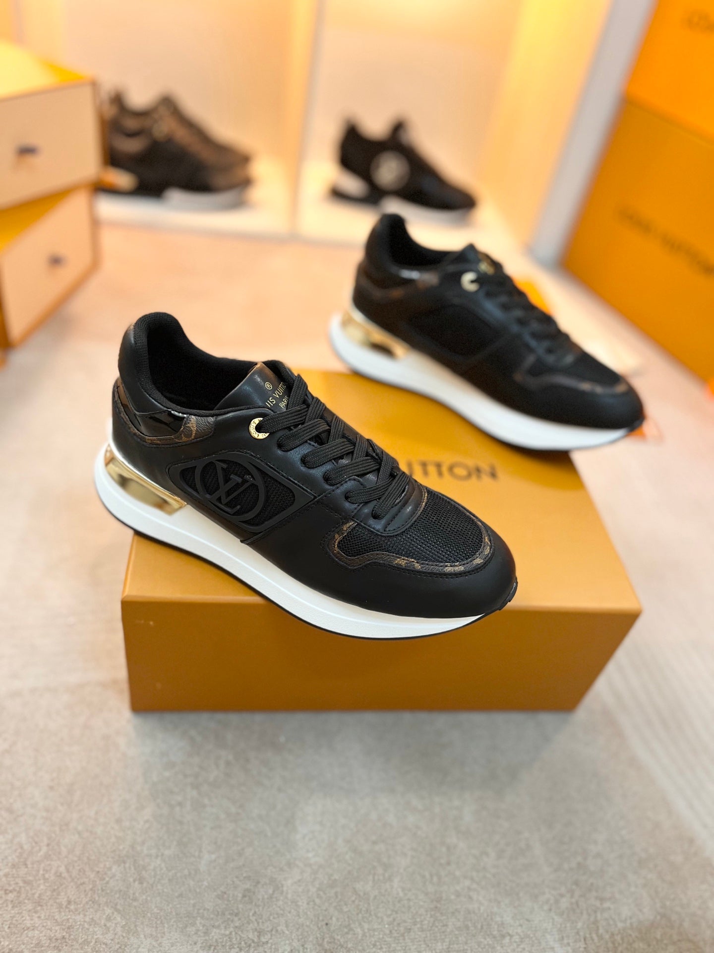 Z2P36E58 Popular high-quality leather Shoes
