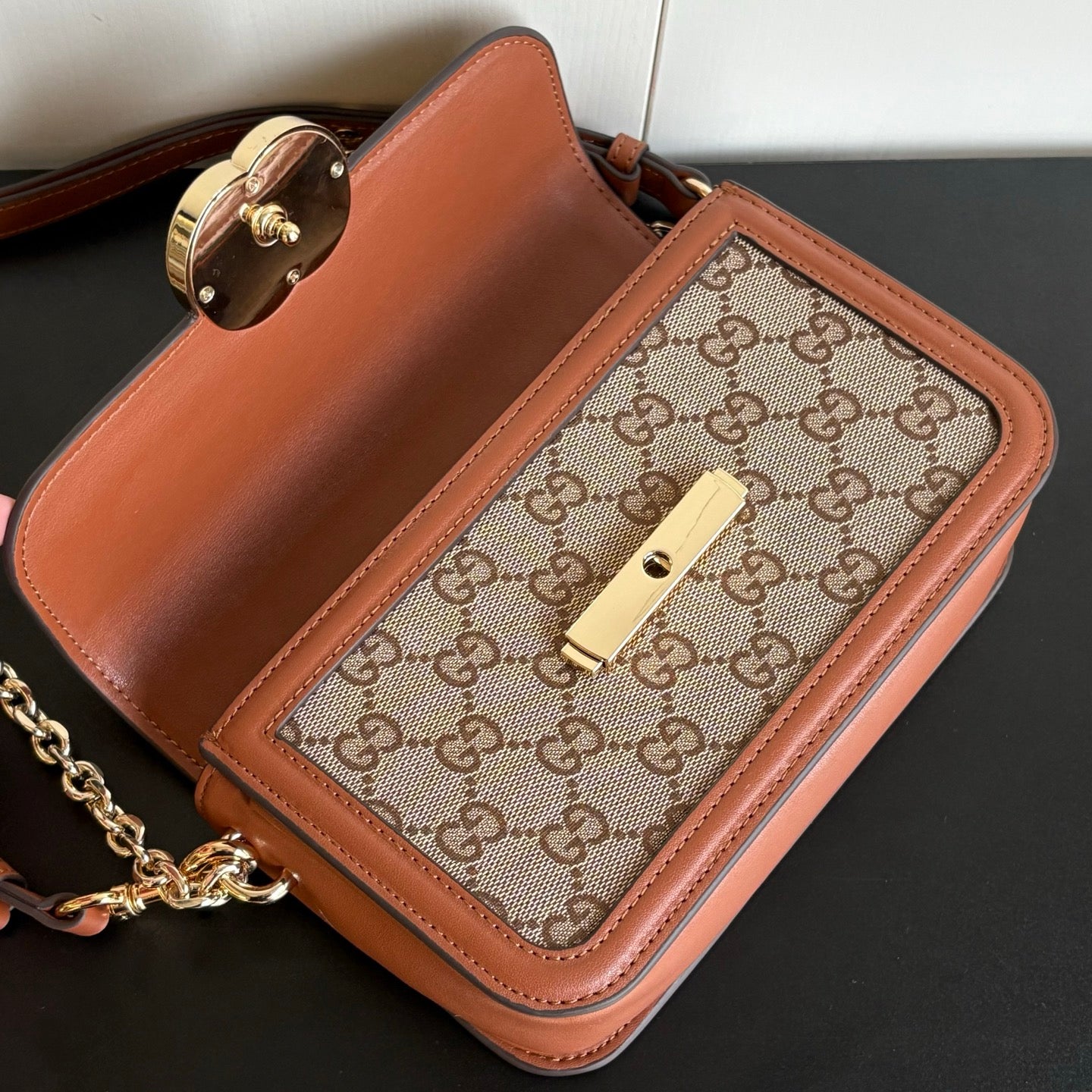 15RB129B Popular bag