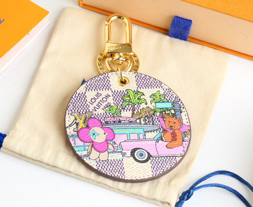 35ZE49A Popular bag 's charms accessories