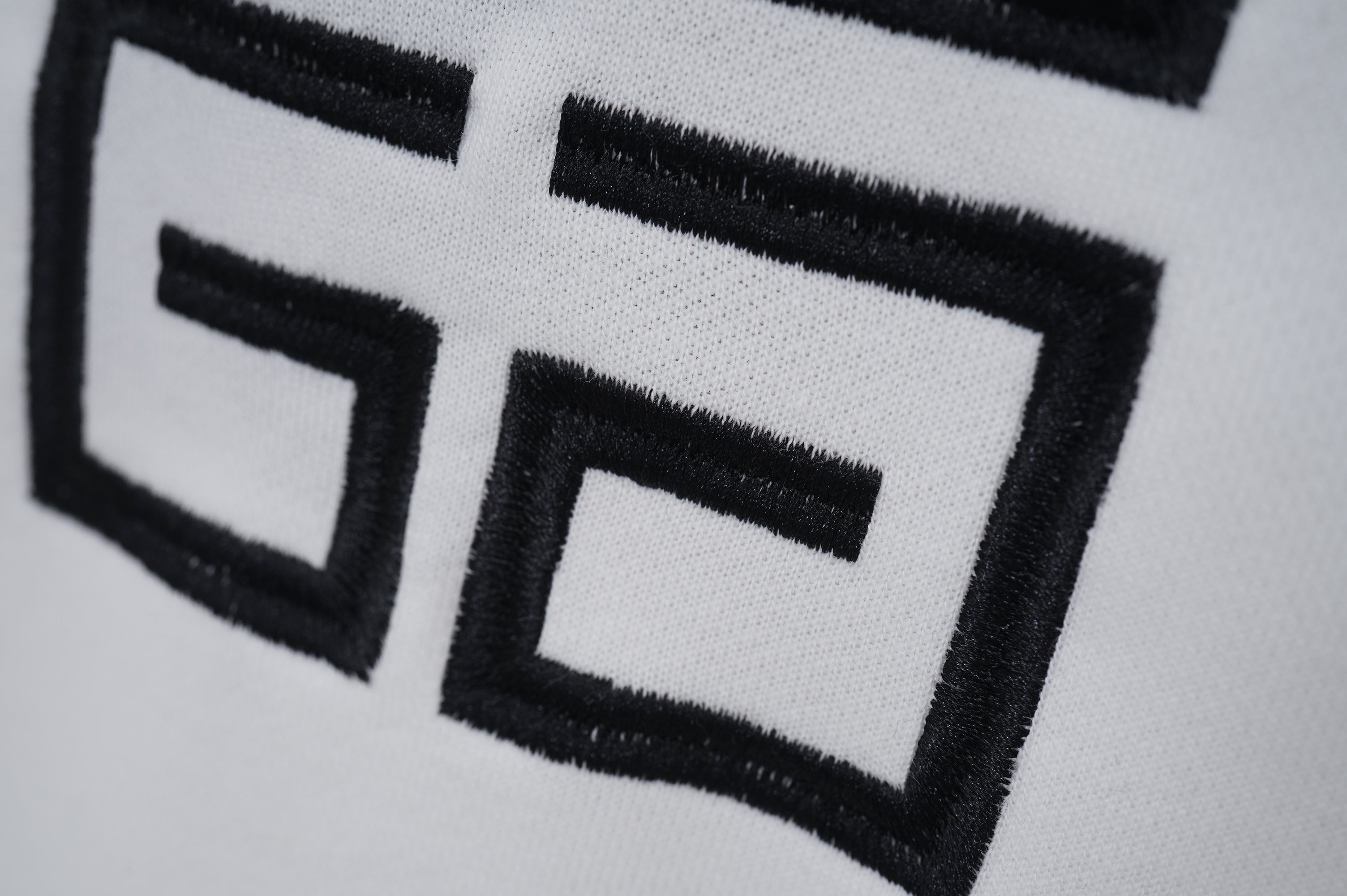 95ZA215U Popular Sweaters