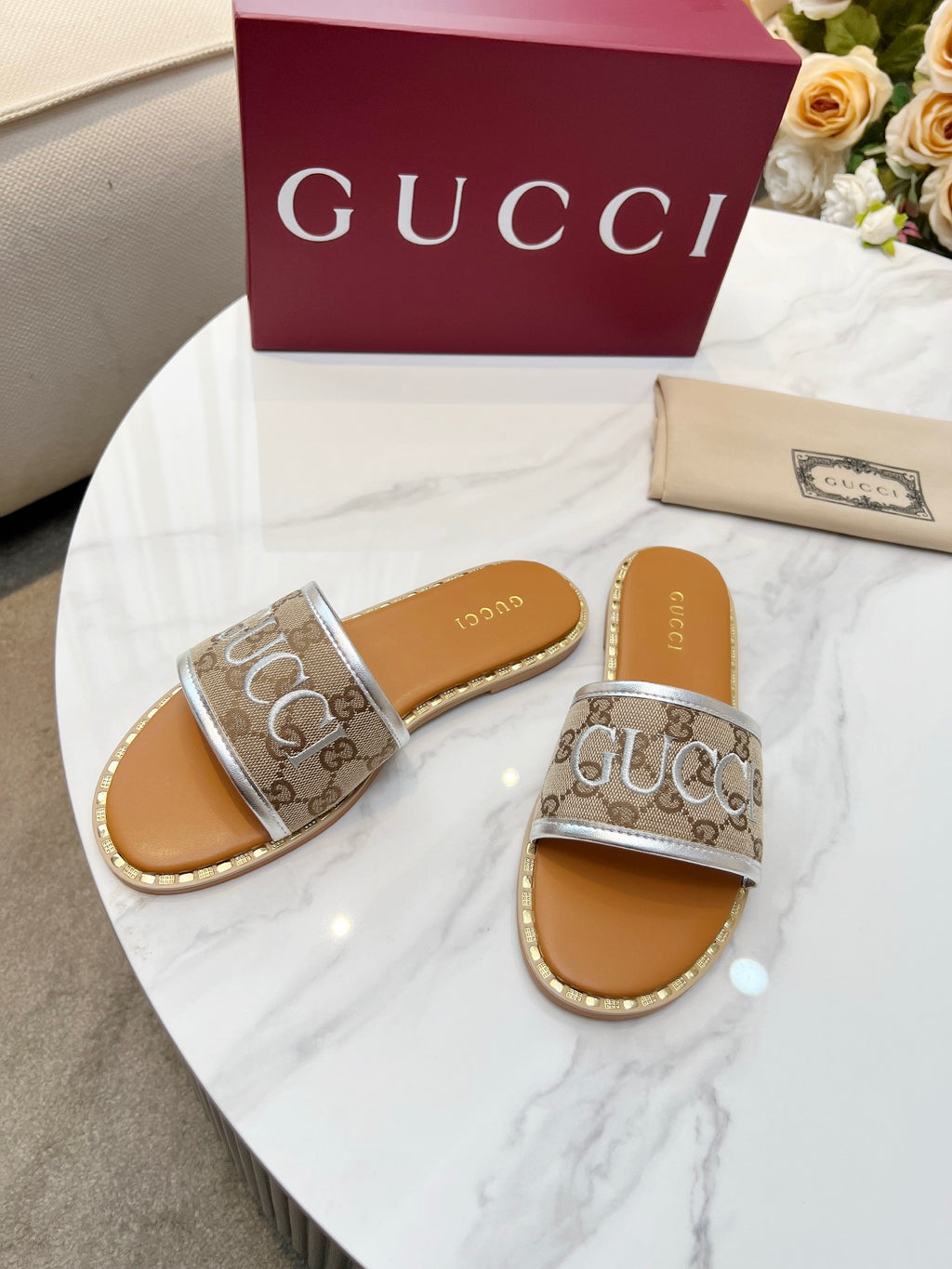 255QB29Z Popular Slippers