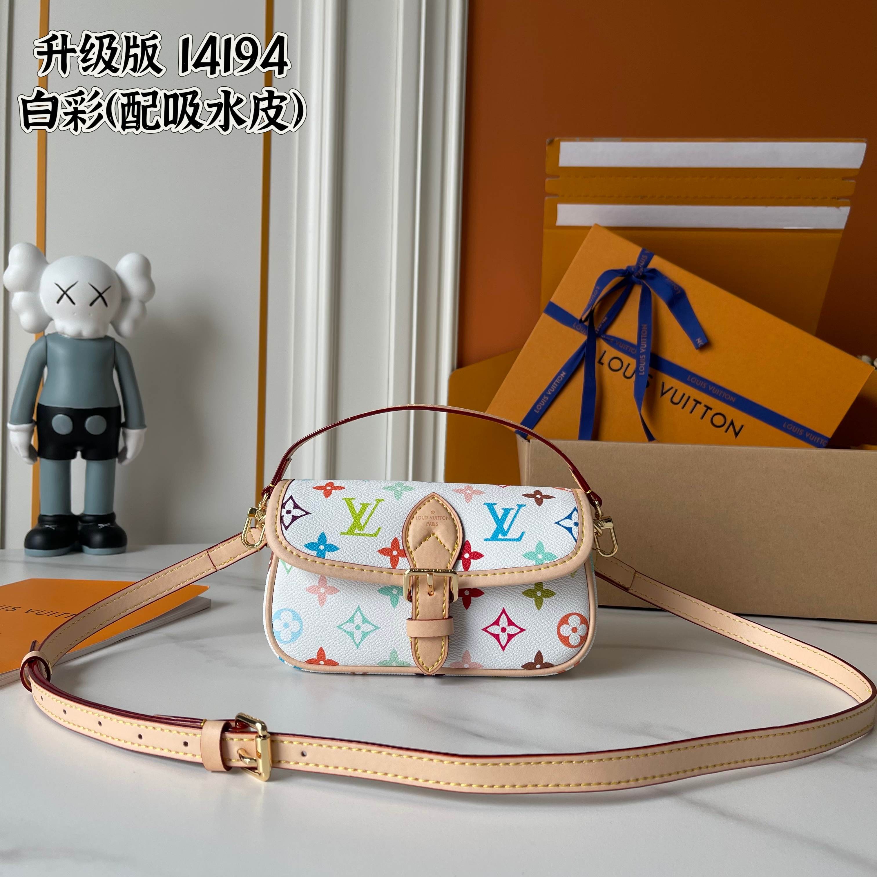 136PE37B Popular leather bag