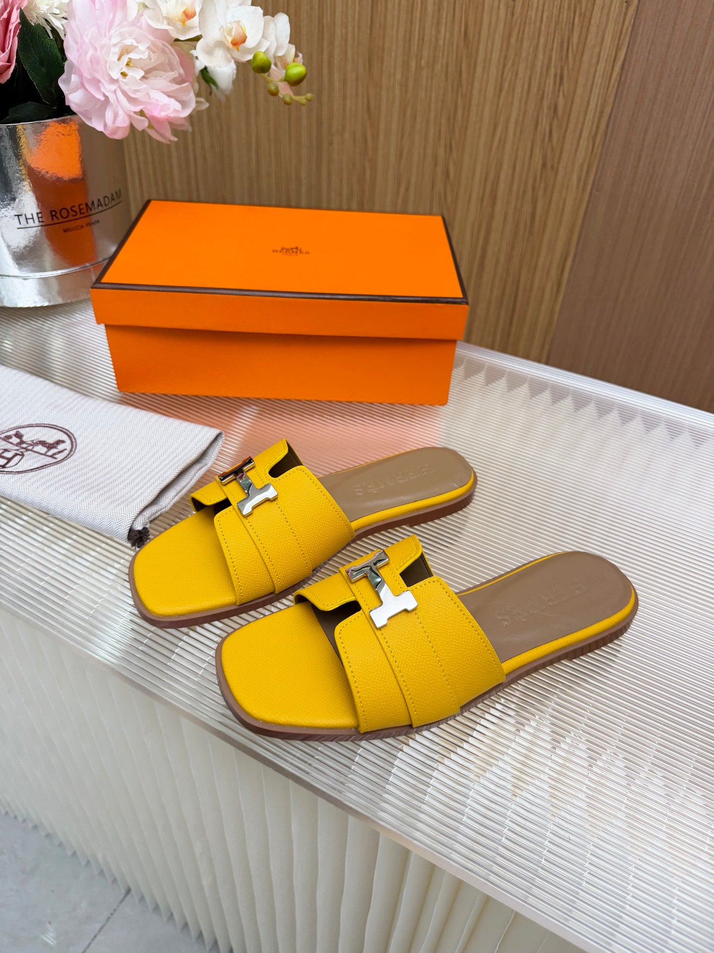 Z2X66H5 Popular high-quality leather Shoes