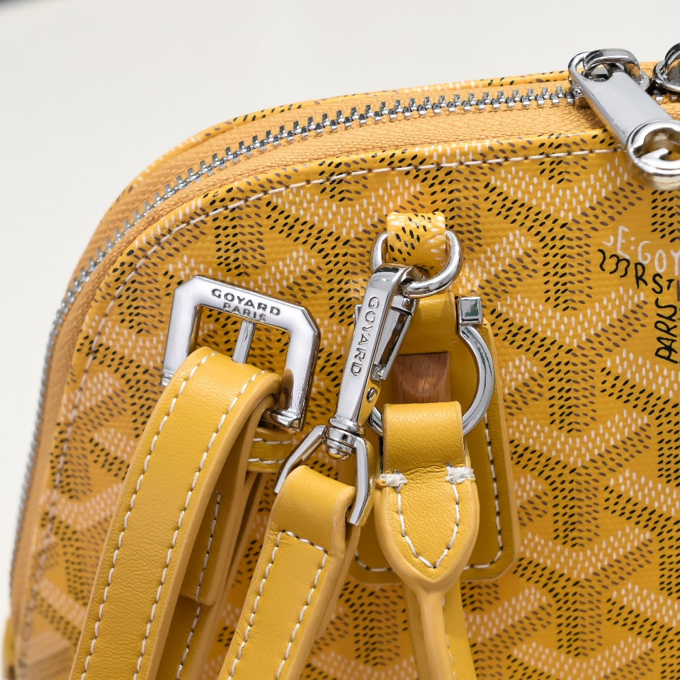 1WA106B  Popular bag