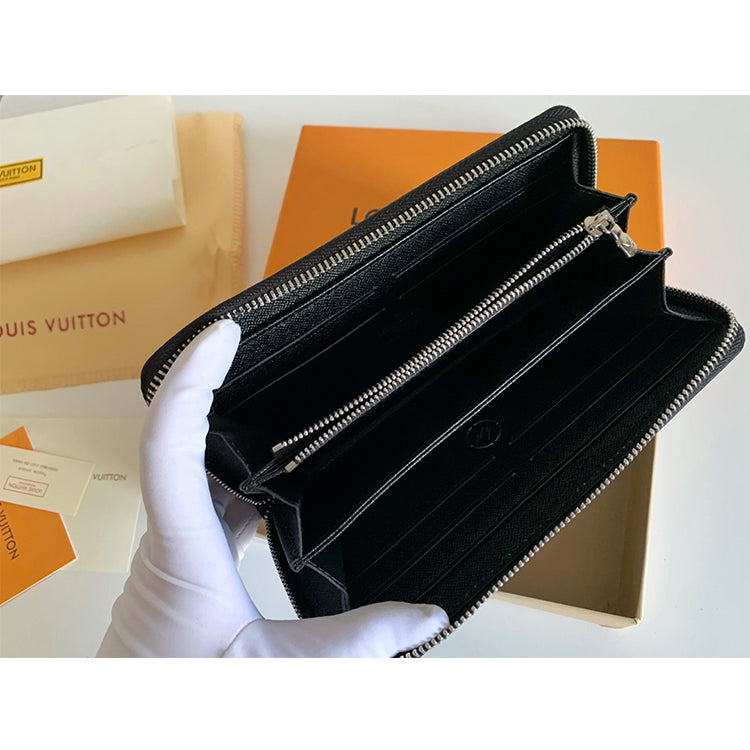 1E04B Popular Leather wallets