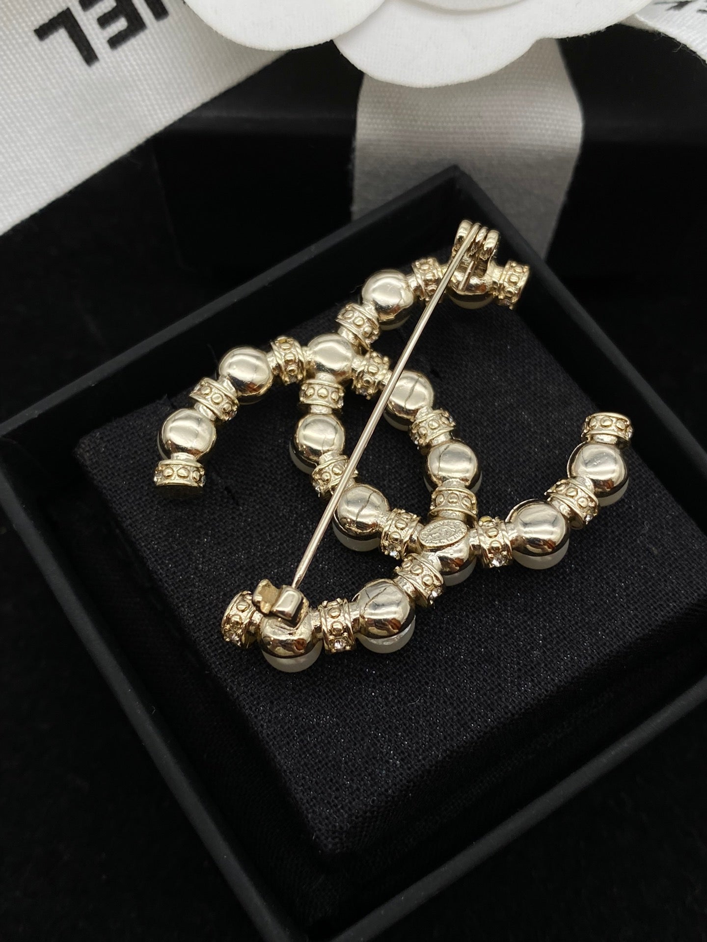 55ZC95X Popular Brooch