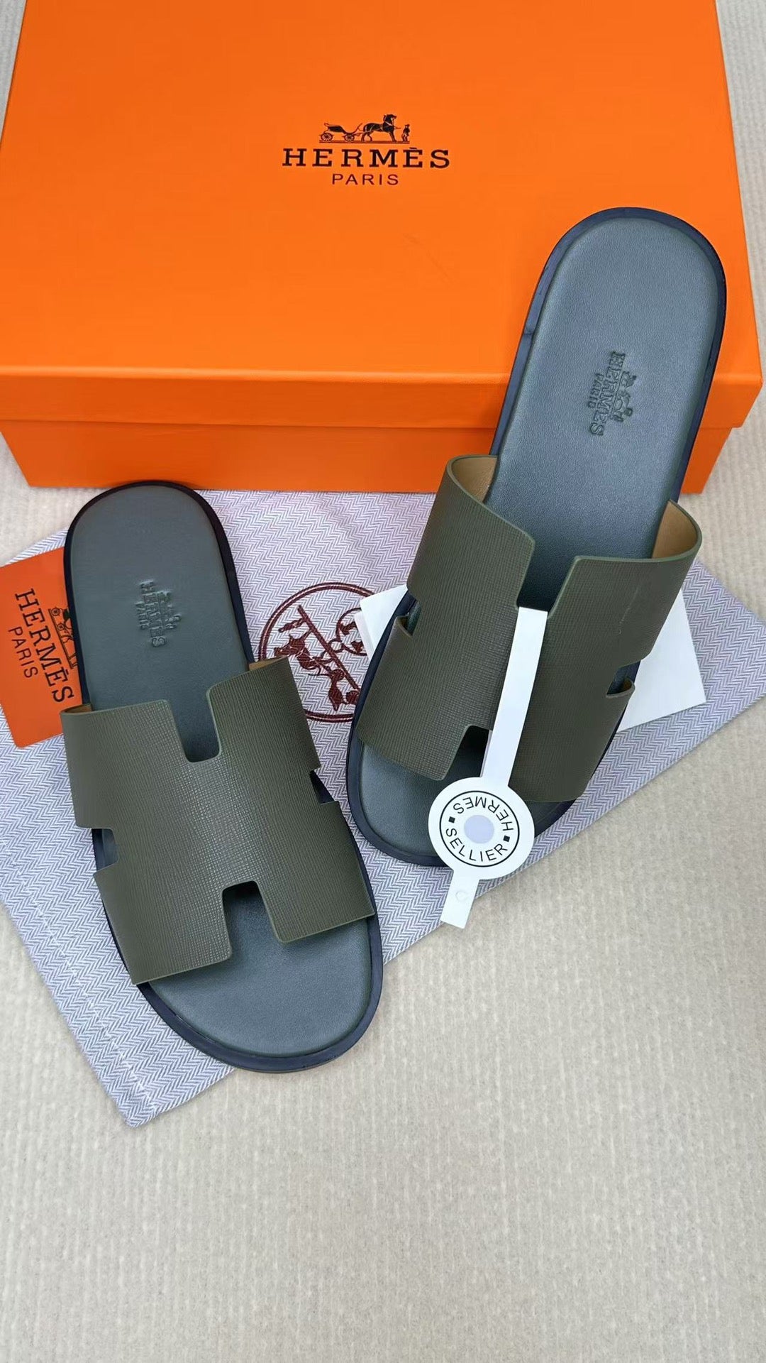 Z2X66H14 Popular high-quality leather Shoes