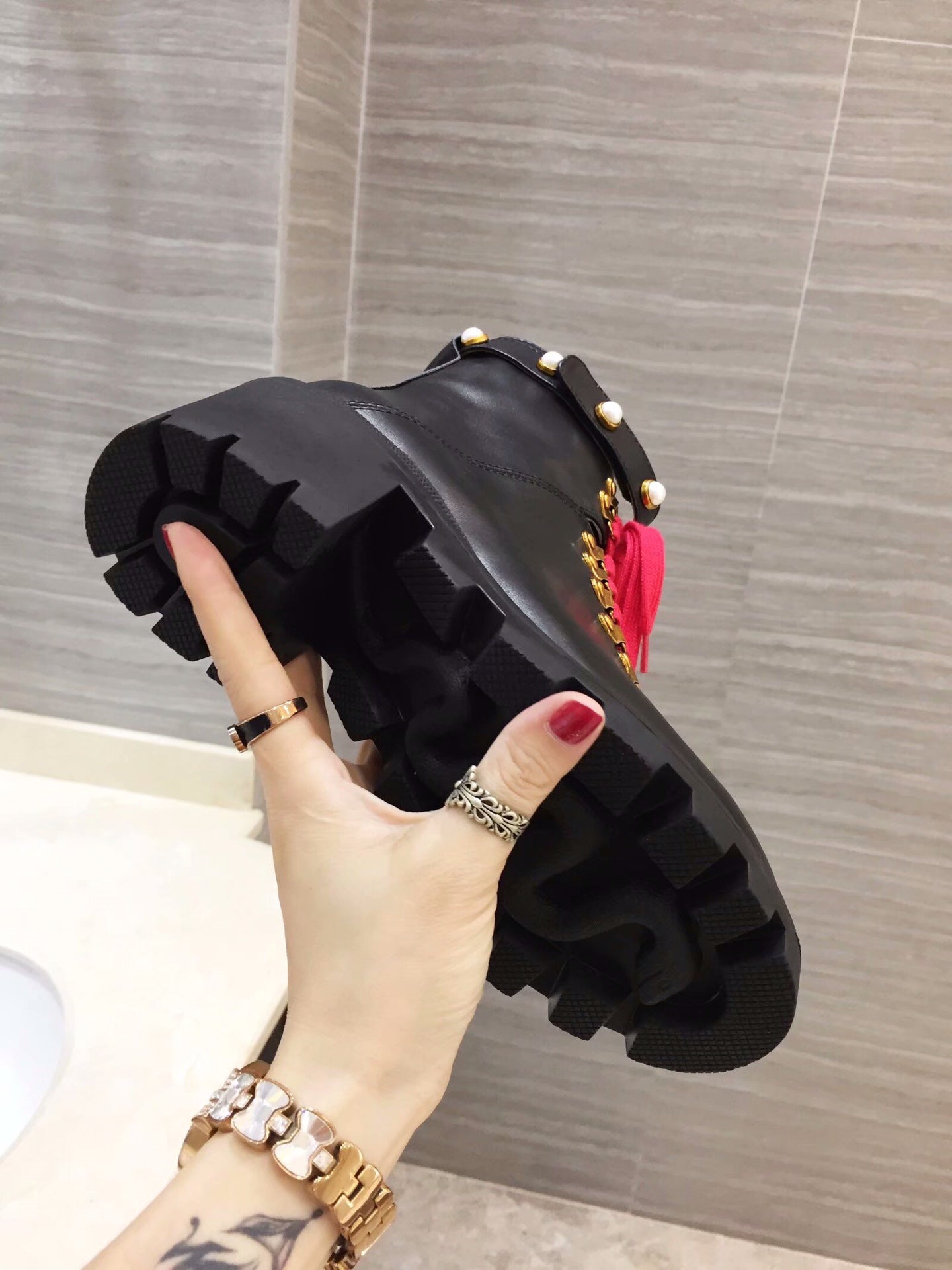 2XB202Z Popular leather boot (top layer leather lining)