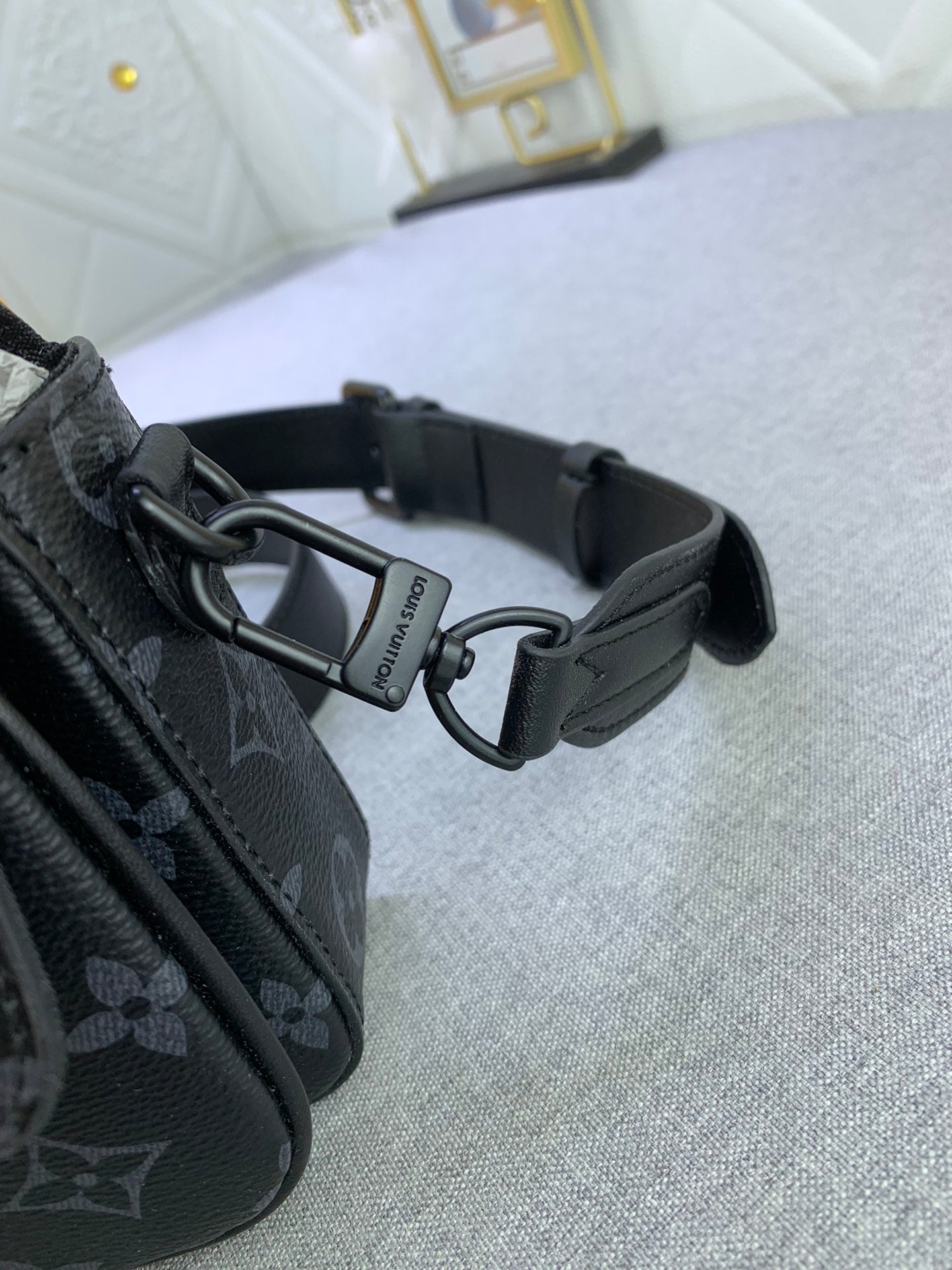 2XE465B Popular   leather bag