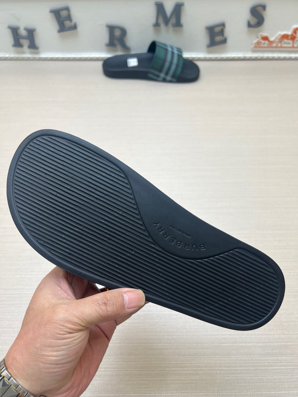 535ZR251Z Popular Slippers