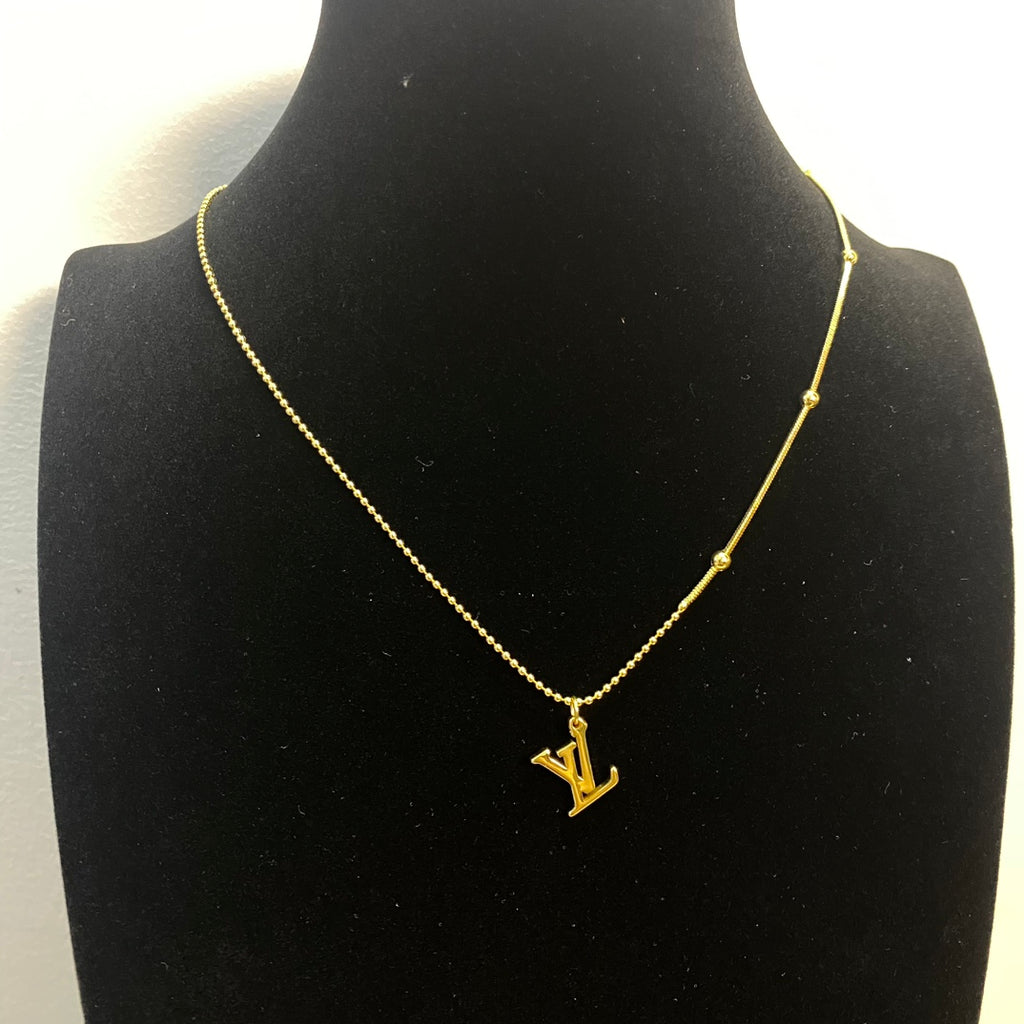 14E654K  Popular  Necklaces