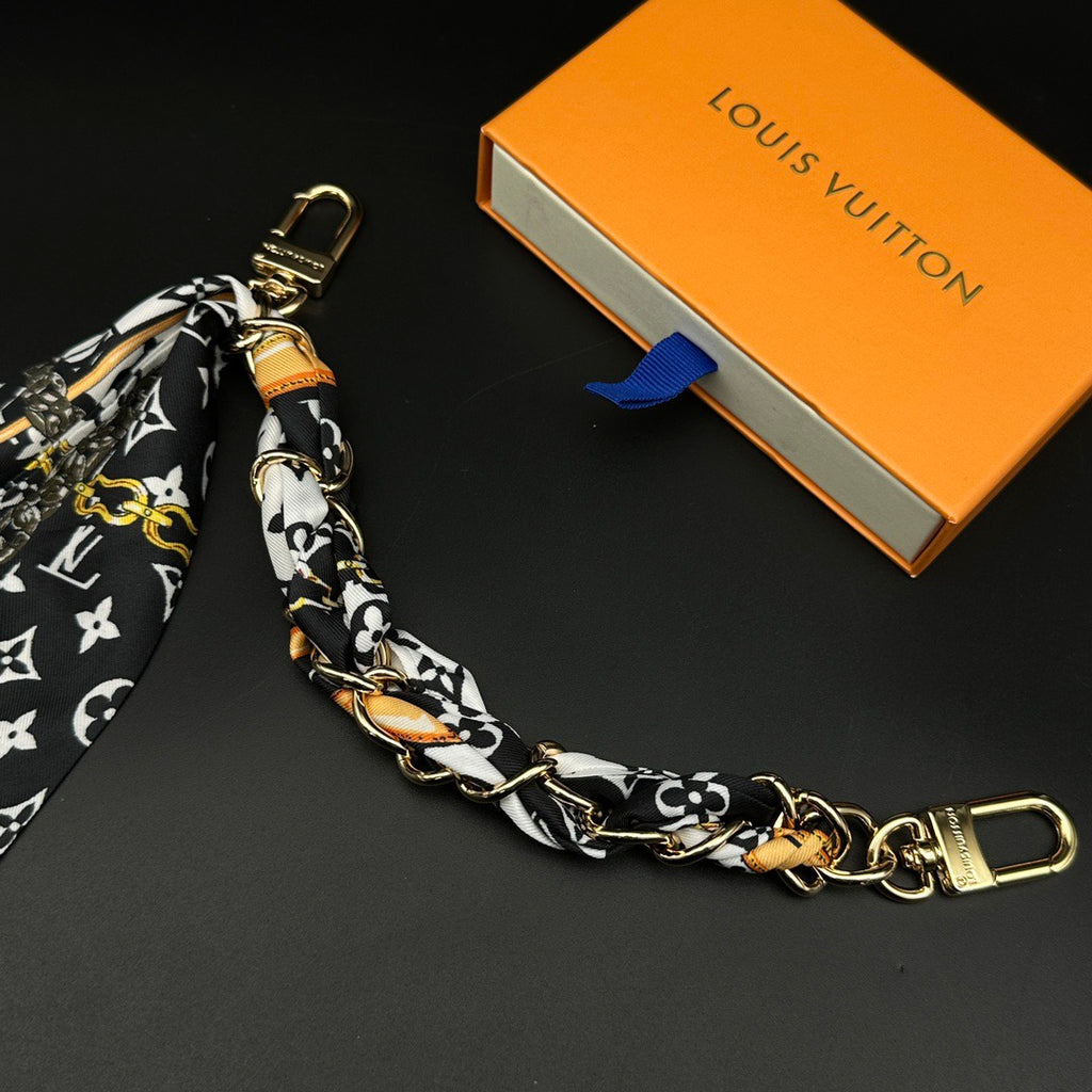 15ZE106A Popular bag 's charms accessories