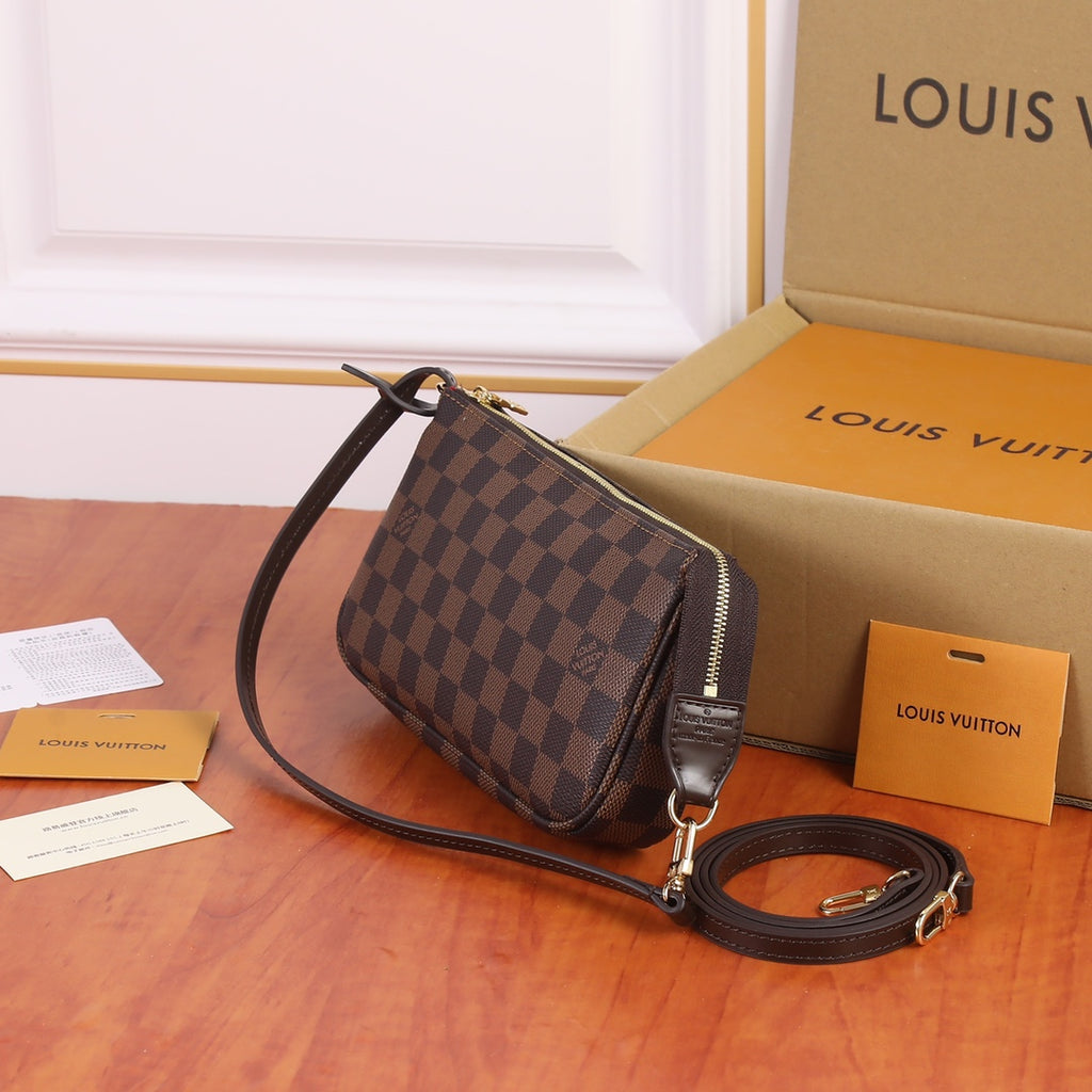 XE17B Popular  leather bag 