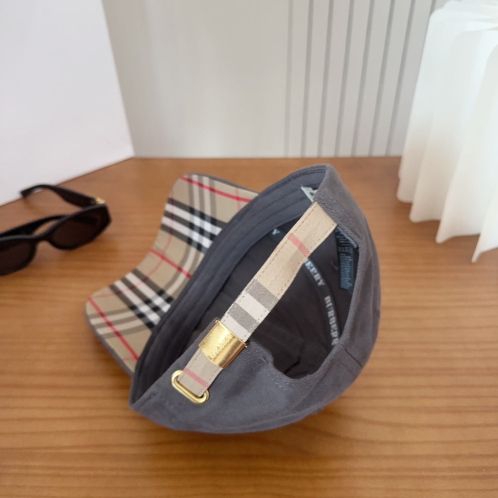 15QR99M Popular  hats
