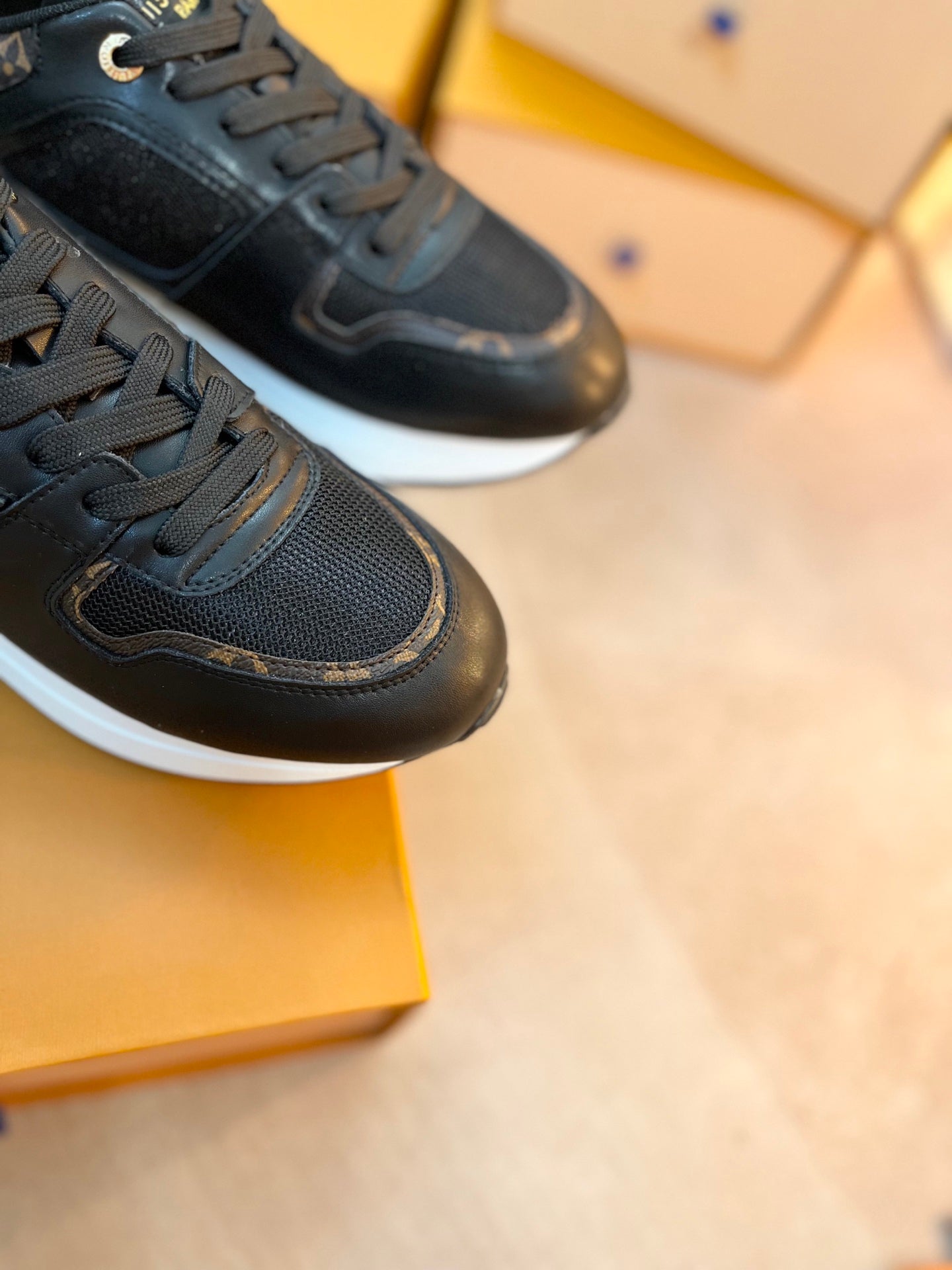 236PE58Z Popular high-quality leather Shoes