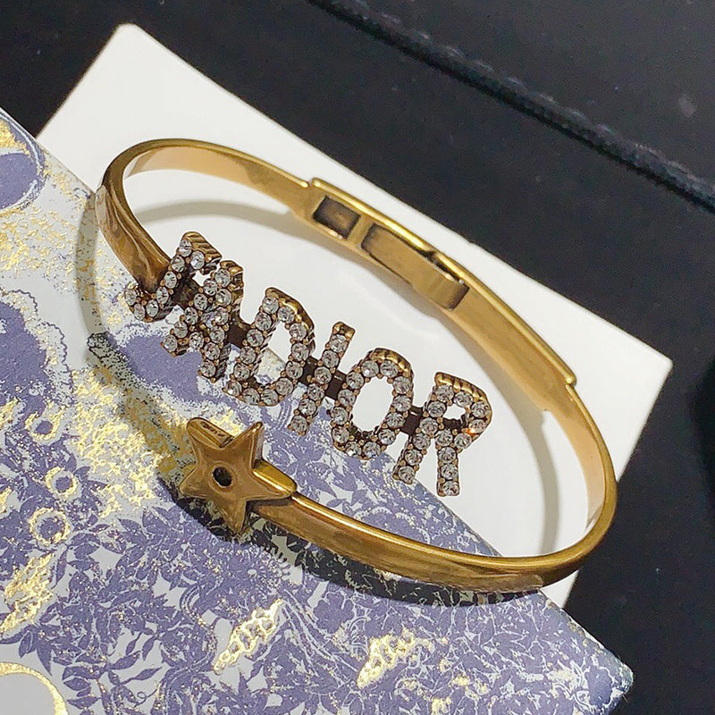 3D505K  Popular Bracelets