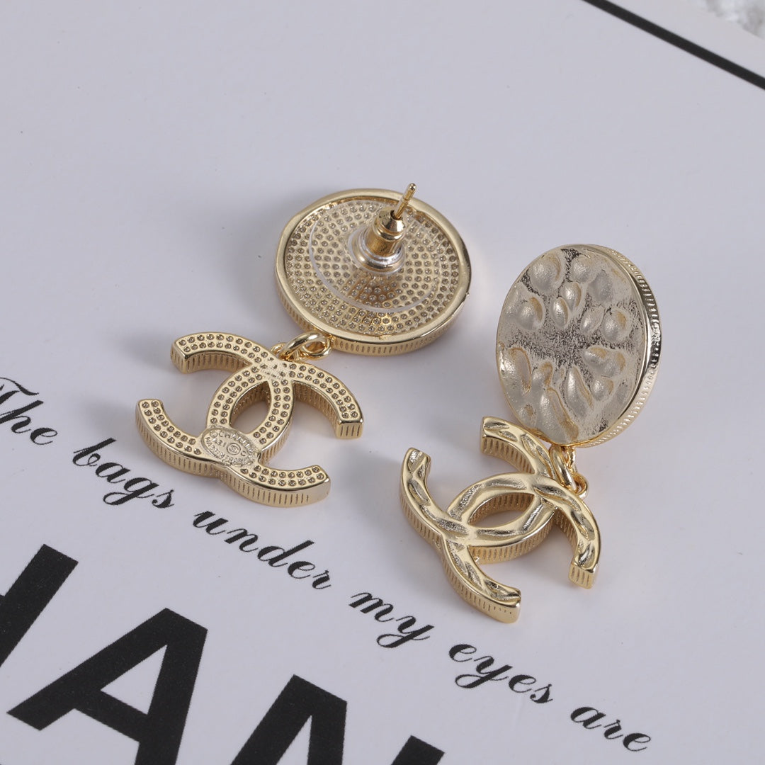 15QC7E Popular Earrings