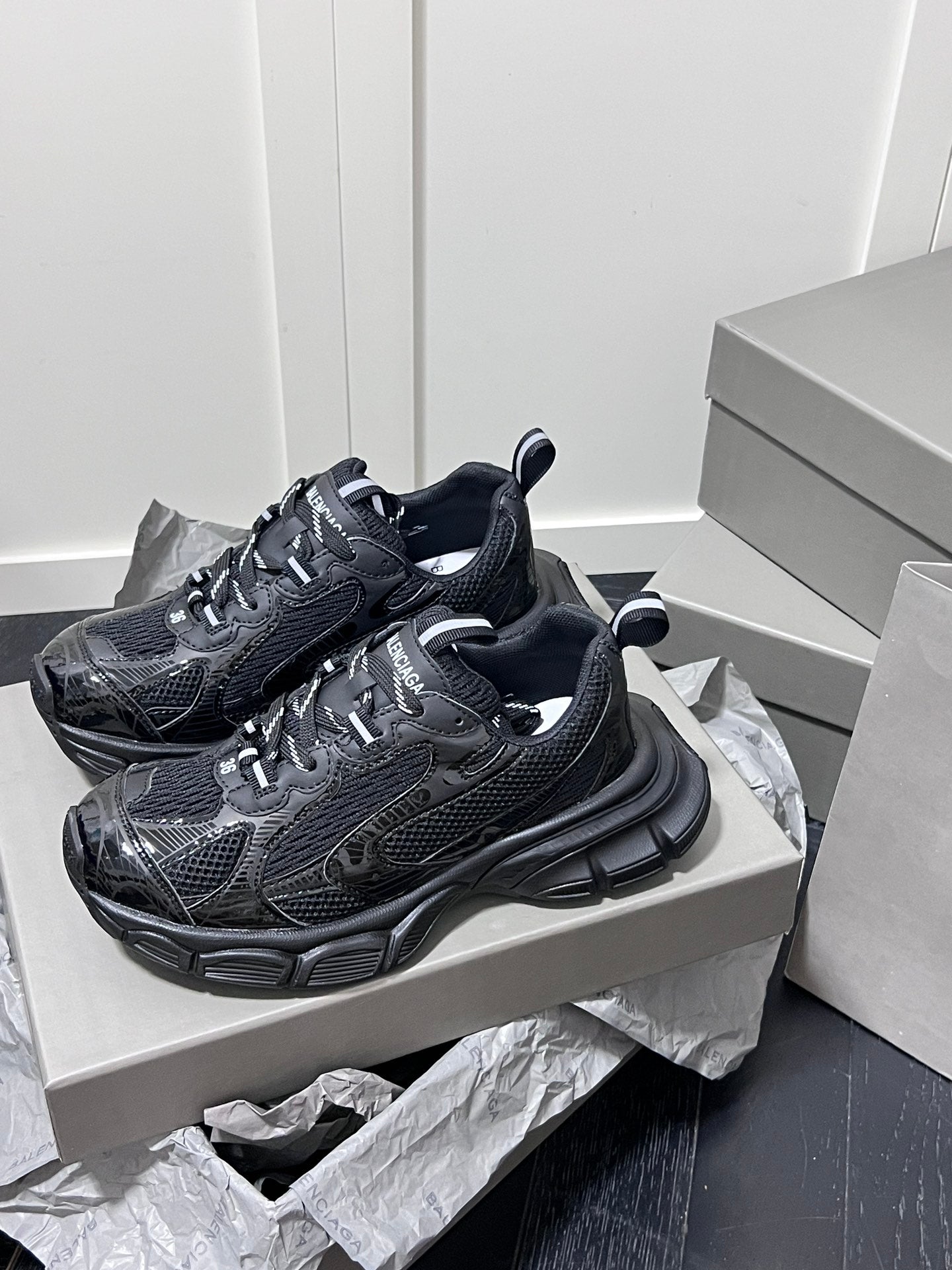 14J115Z Popular shoes