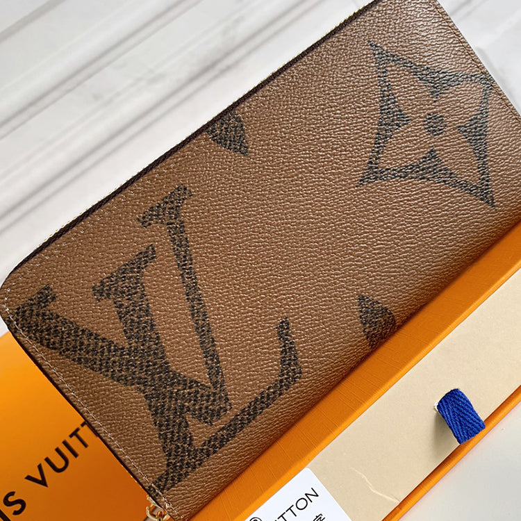 AE40B Popular   leather wallets