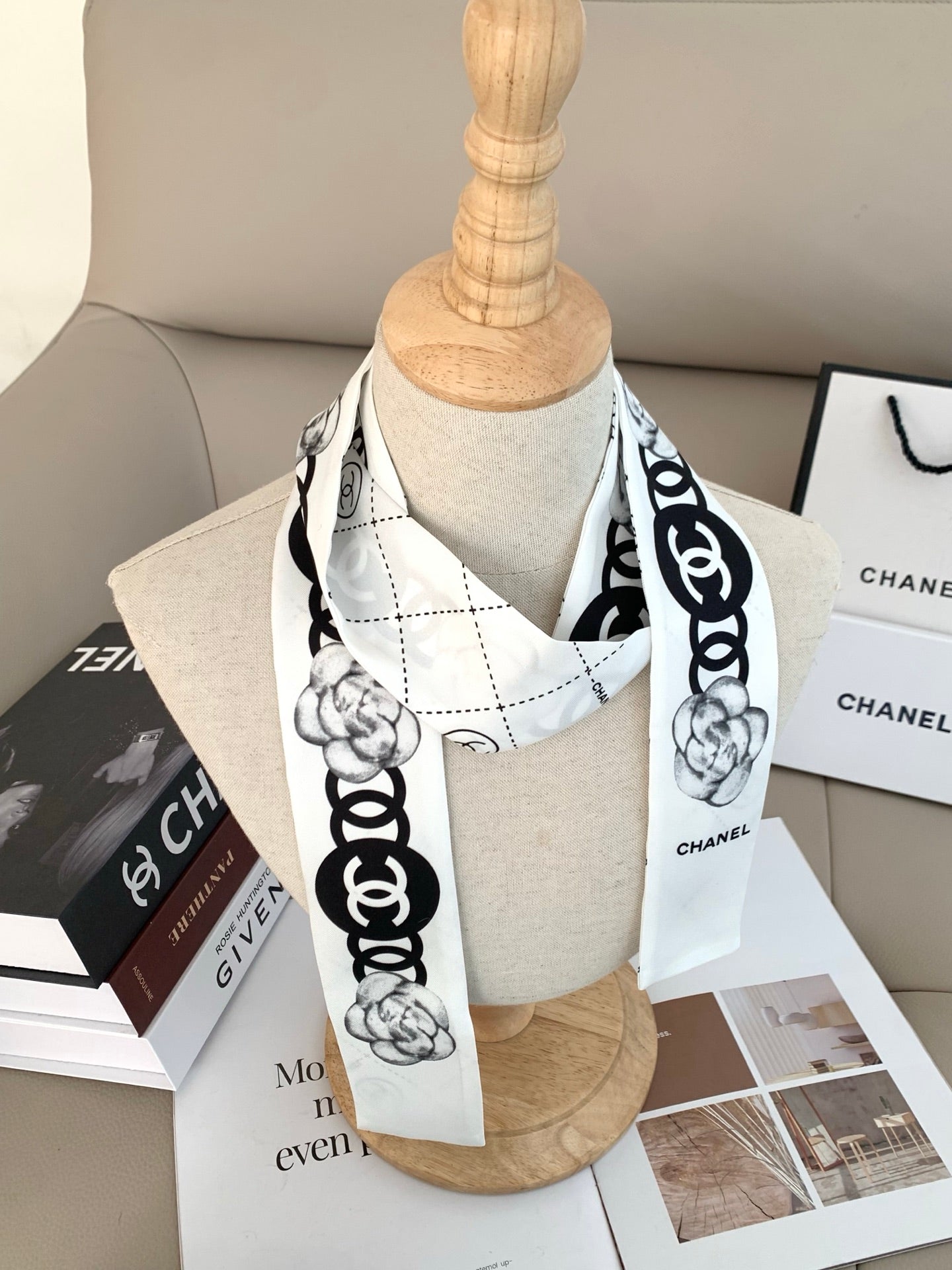 146NC43W Popular Silk Scarve