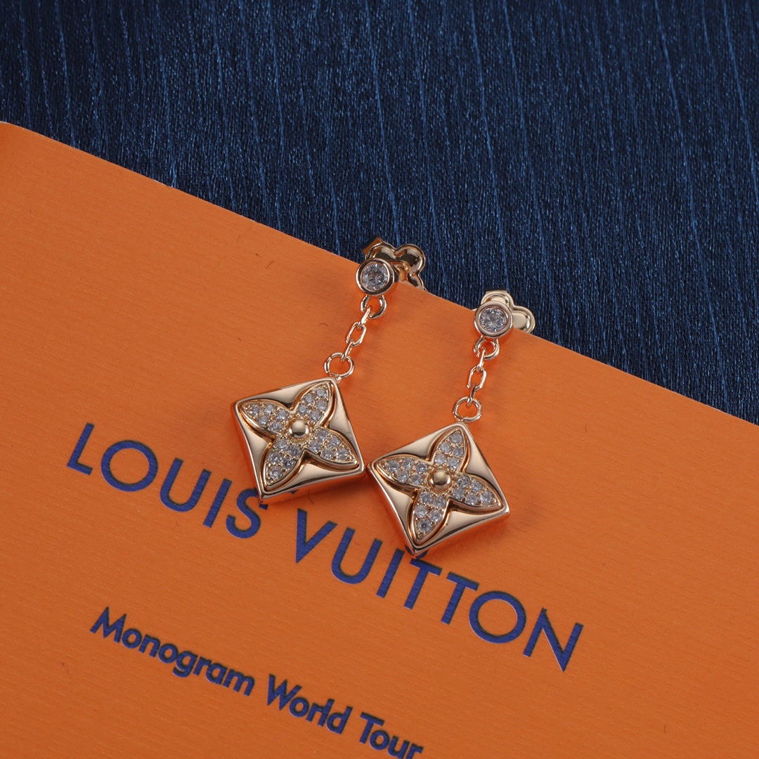 136NE67E Popular  Earrings