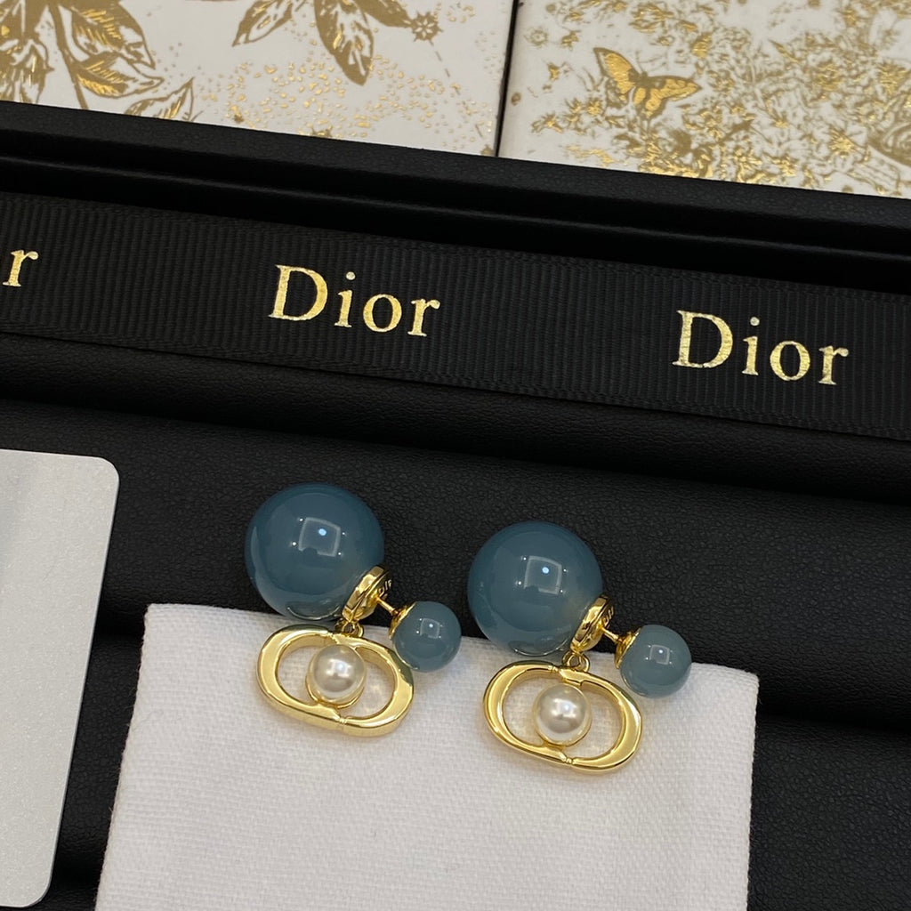 14D447E Popular  Earrings