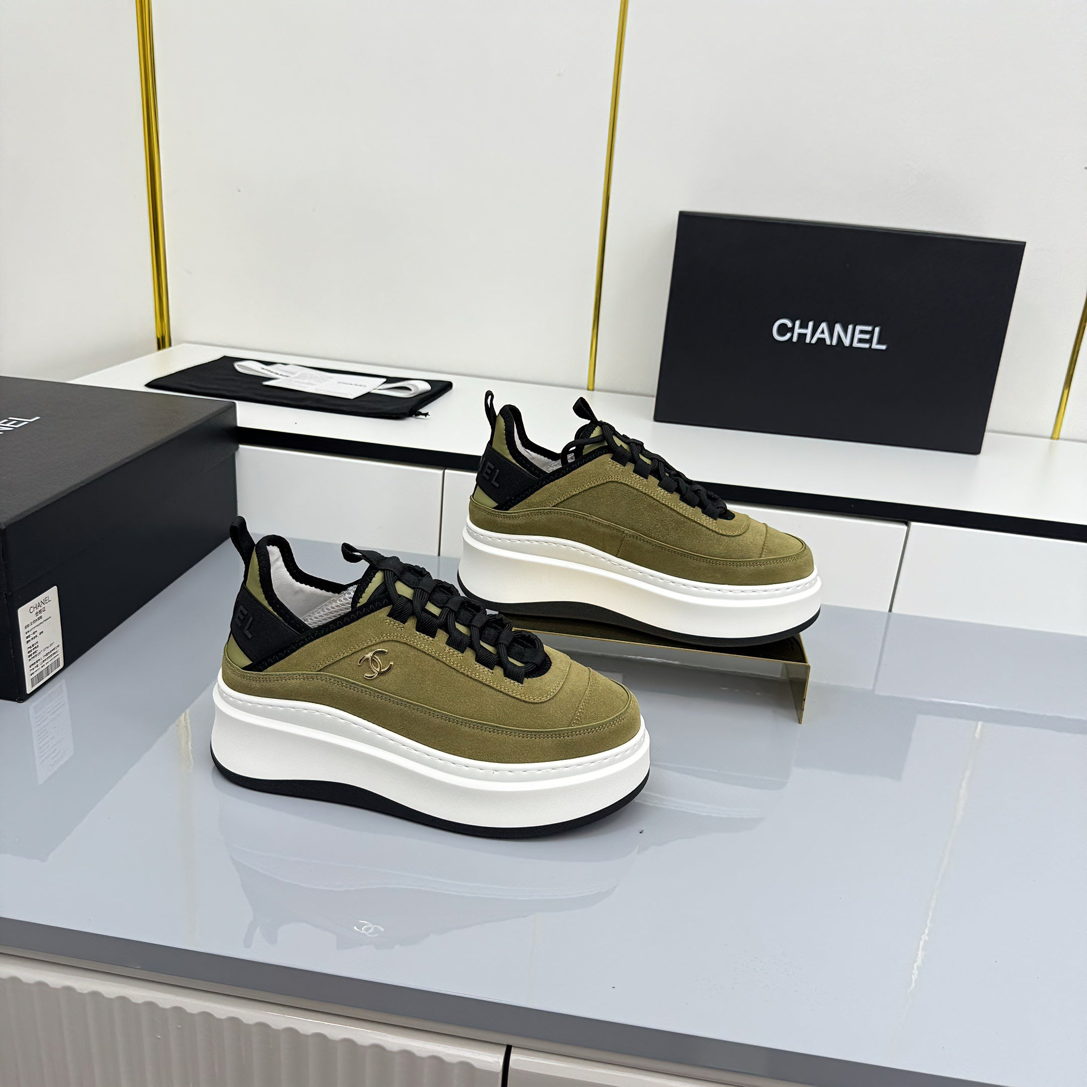 2105QC391Z Popular high-quality Shoes