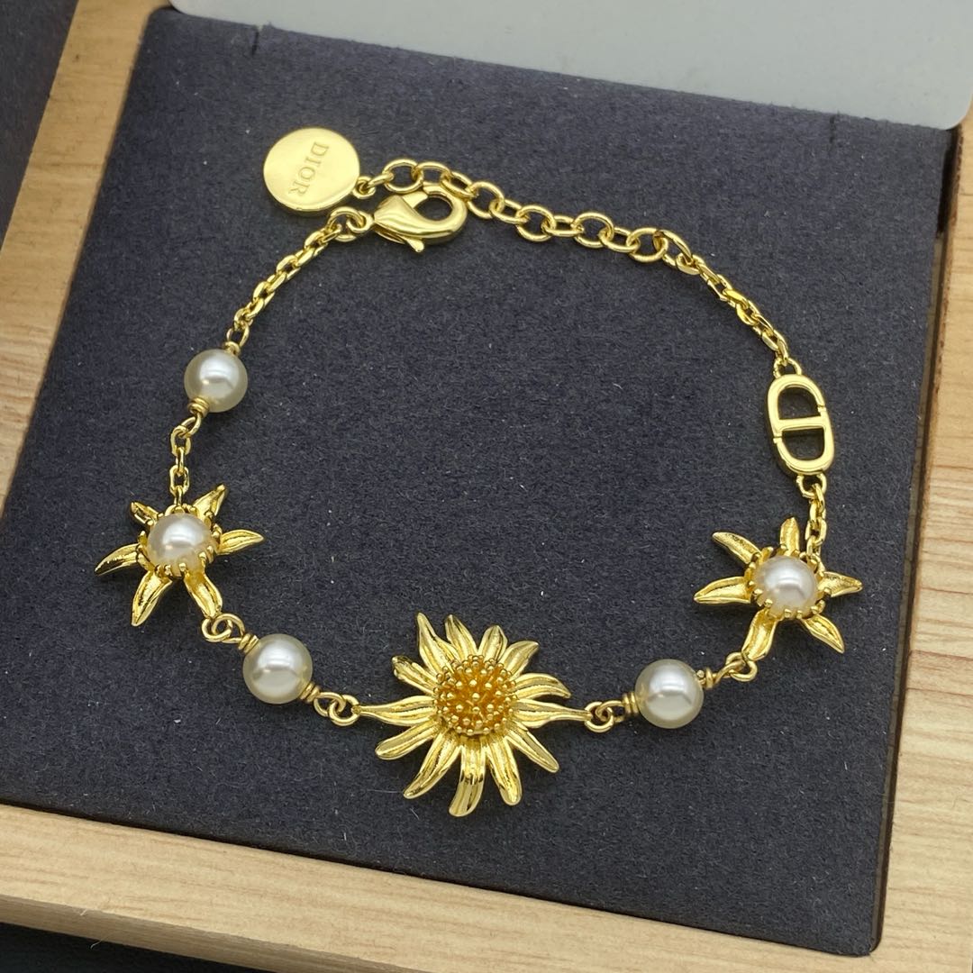 165ND10X  Popular Bracelets