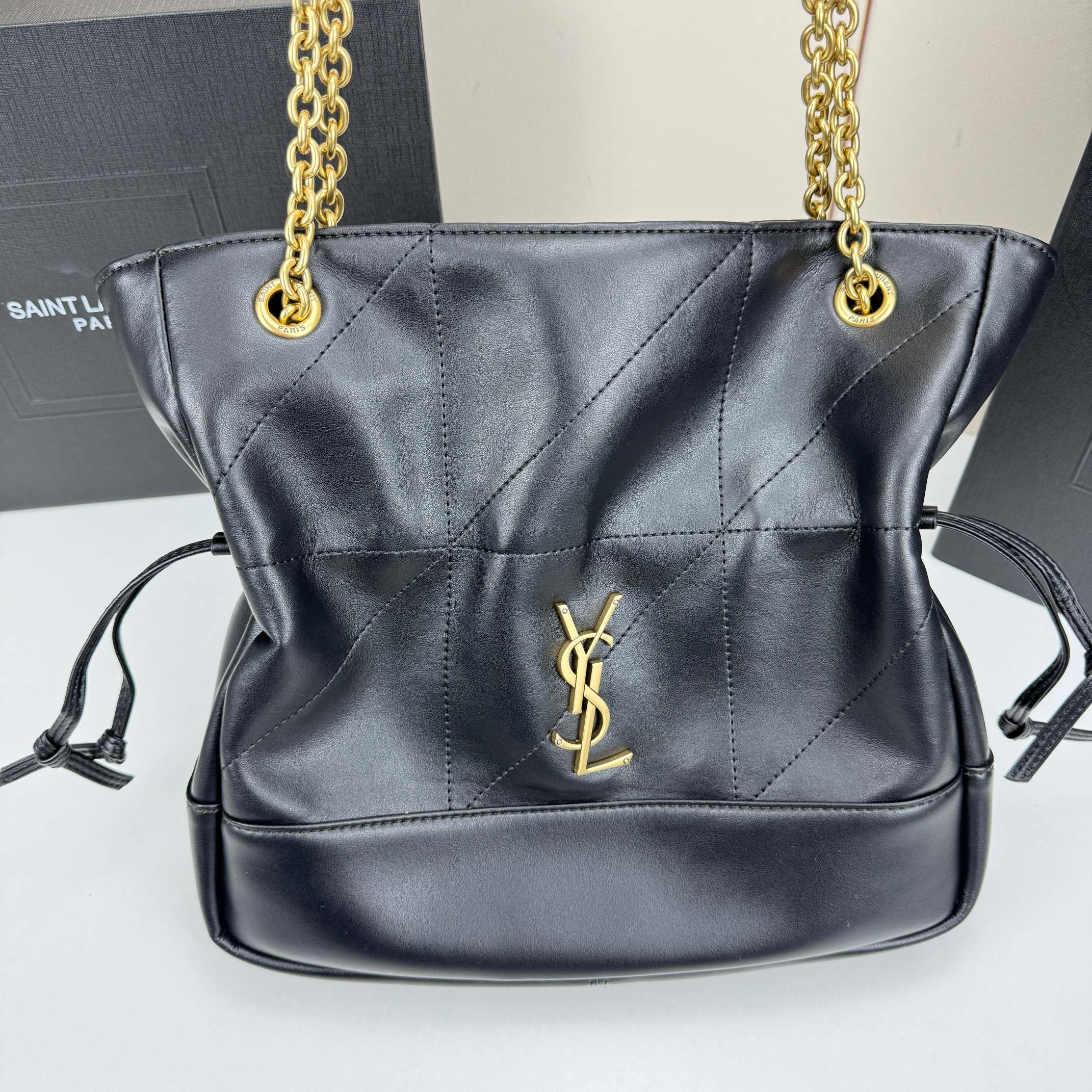 146RSL7B Popular leather bags