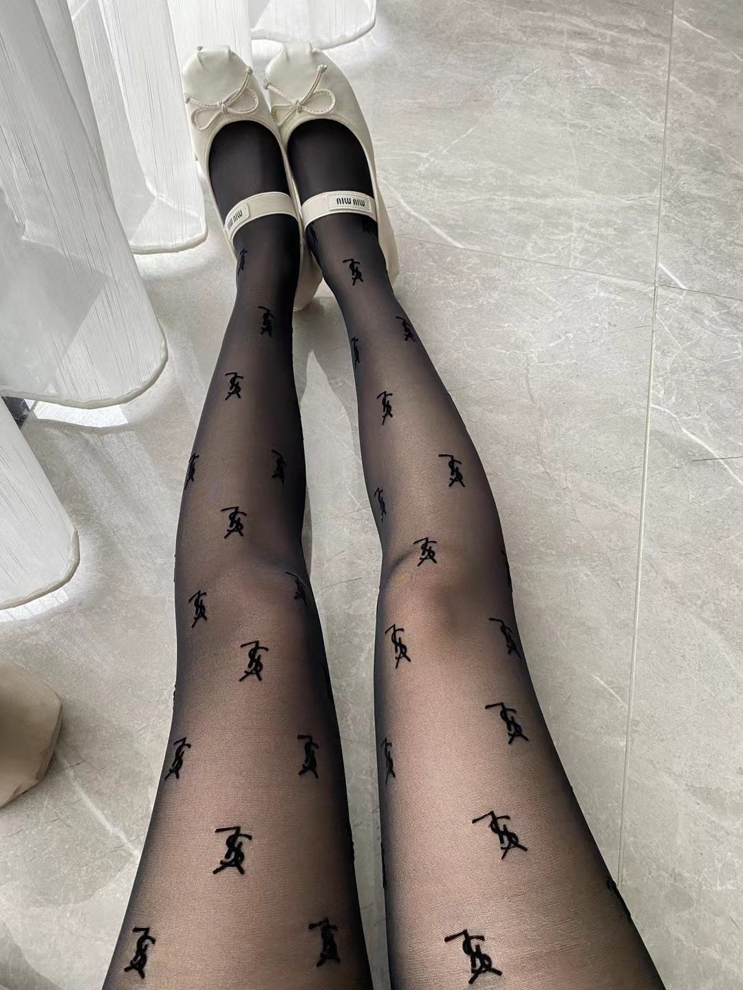 1XSL21S  Popular pantyhose tights