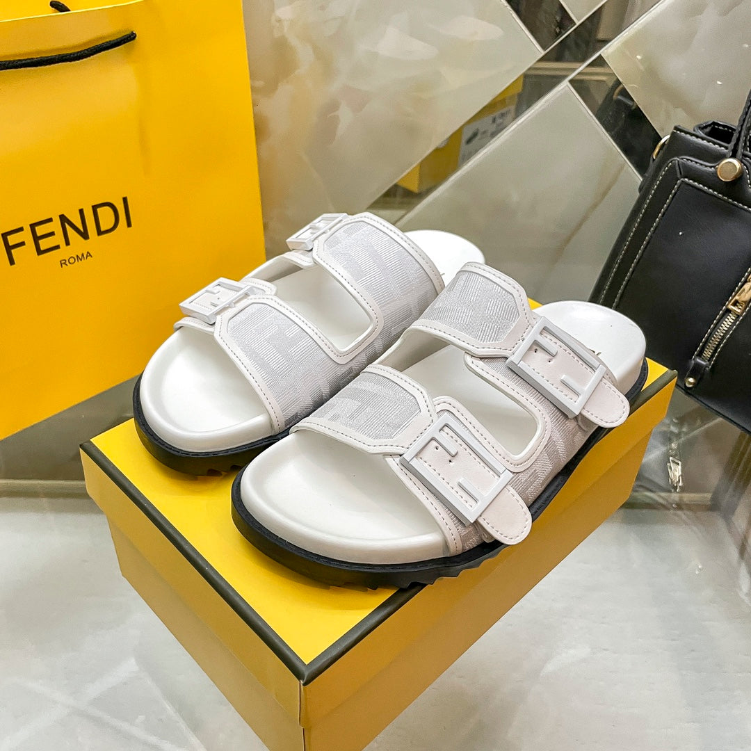 14F69Z Popular slippers