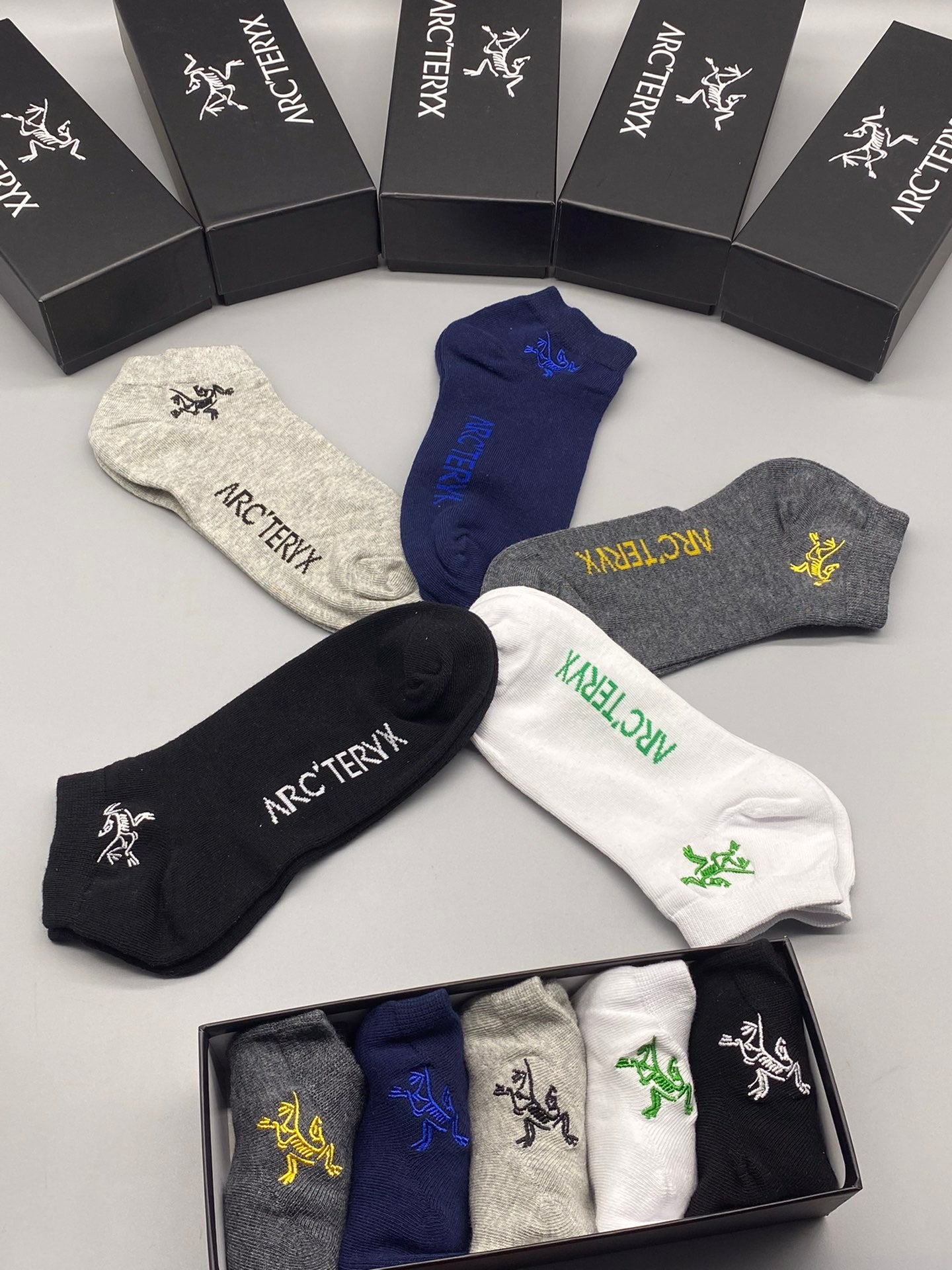 235QA43S Popular socks(5 pairs )