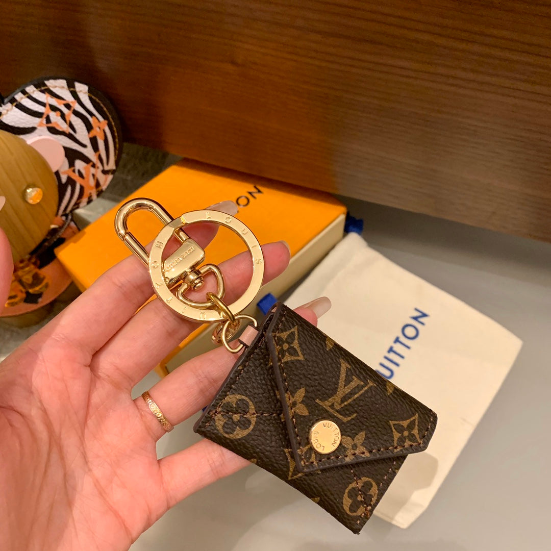 1E5A  Popular Keychains