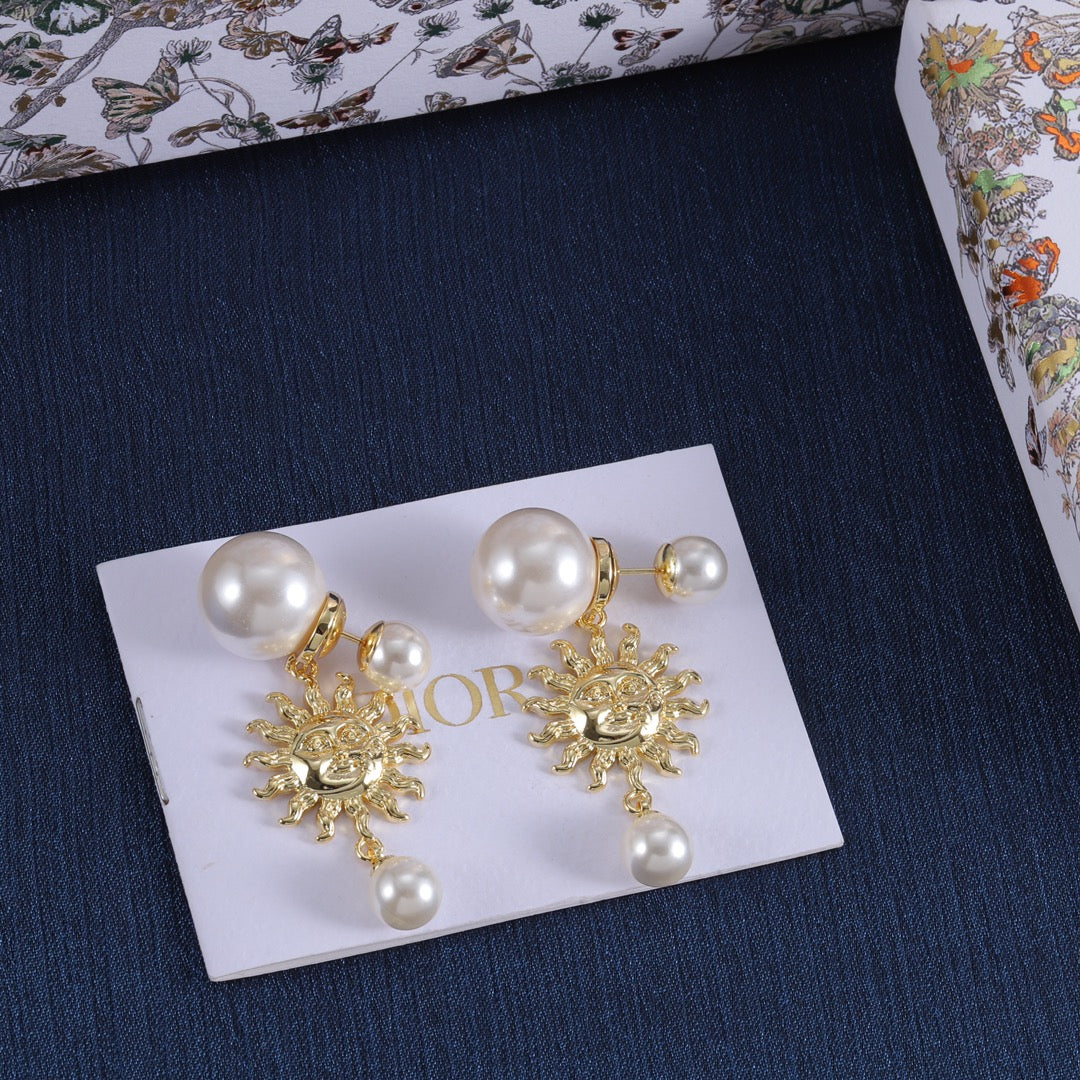 14D587E Popular  Earrings