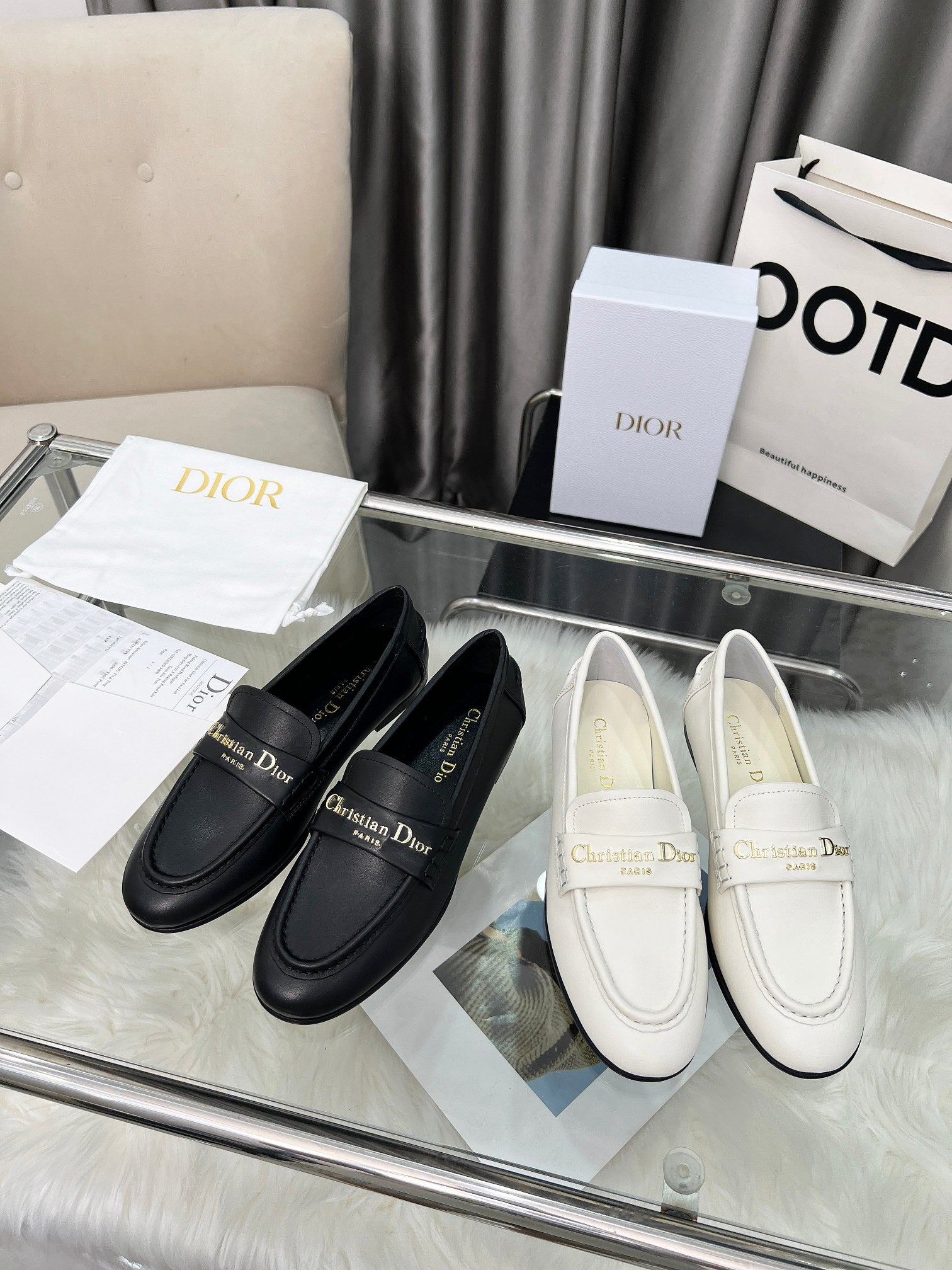 2105QD301Z Popular high-quality leather Shoes