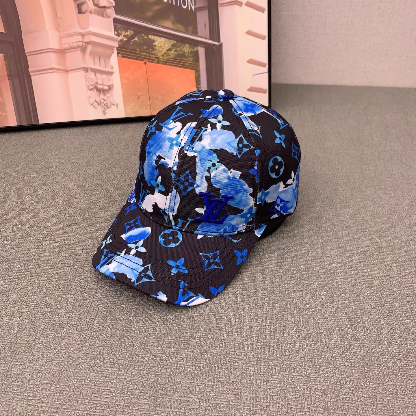 145ZE562M Popular  hats