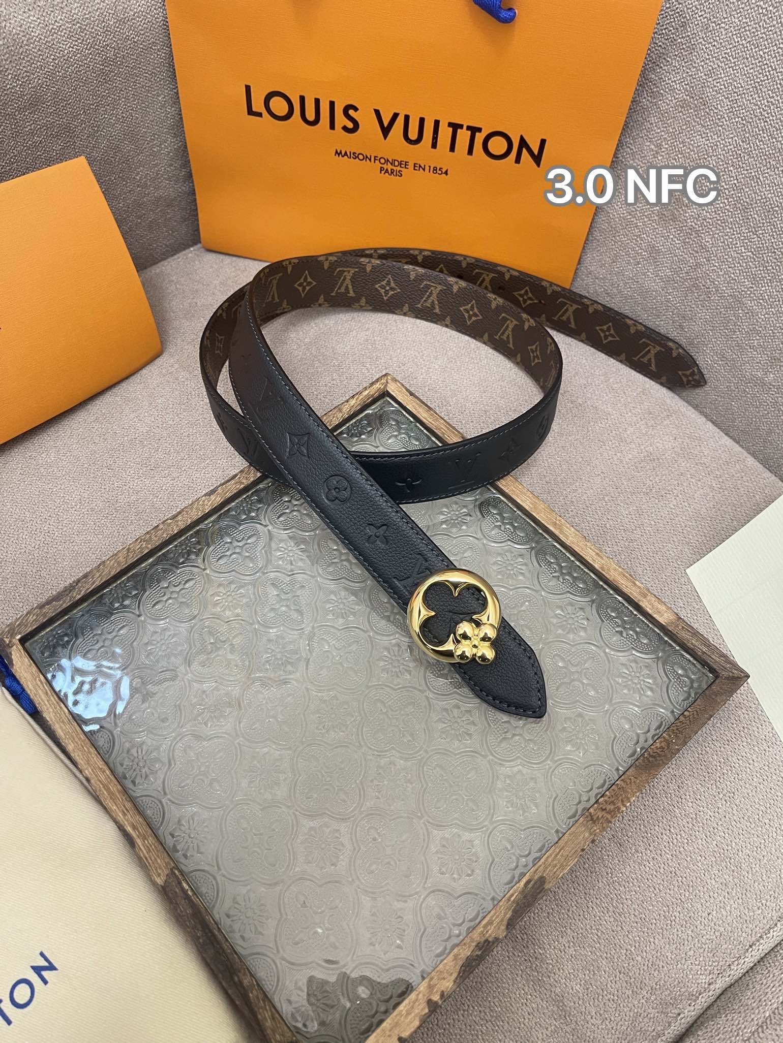 255RE10P Popular   High quality belt With full package