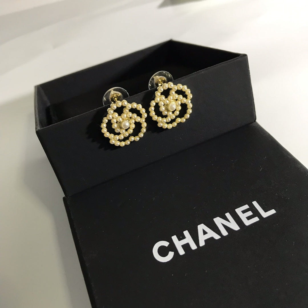 14C798E Popular  Earrings