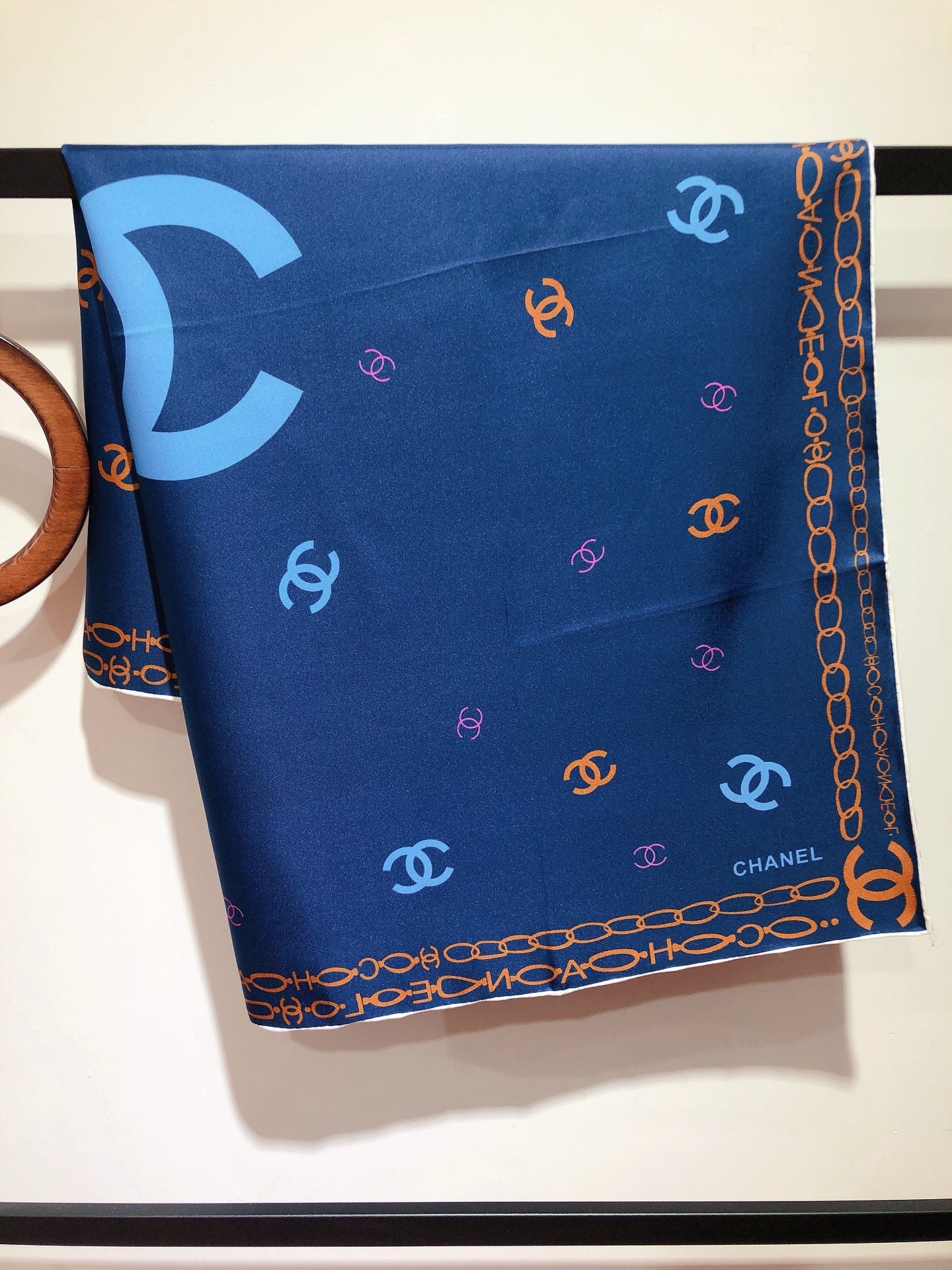 146NCC13W Popular Silk Scarve
