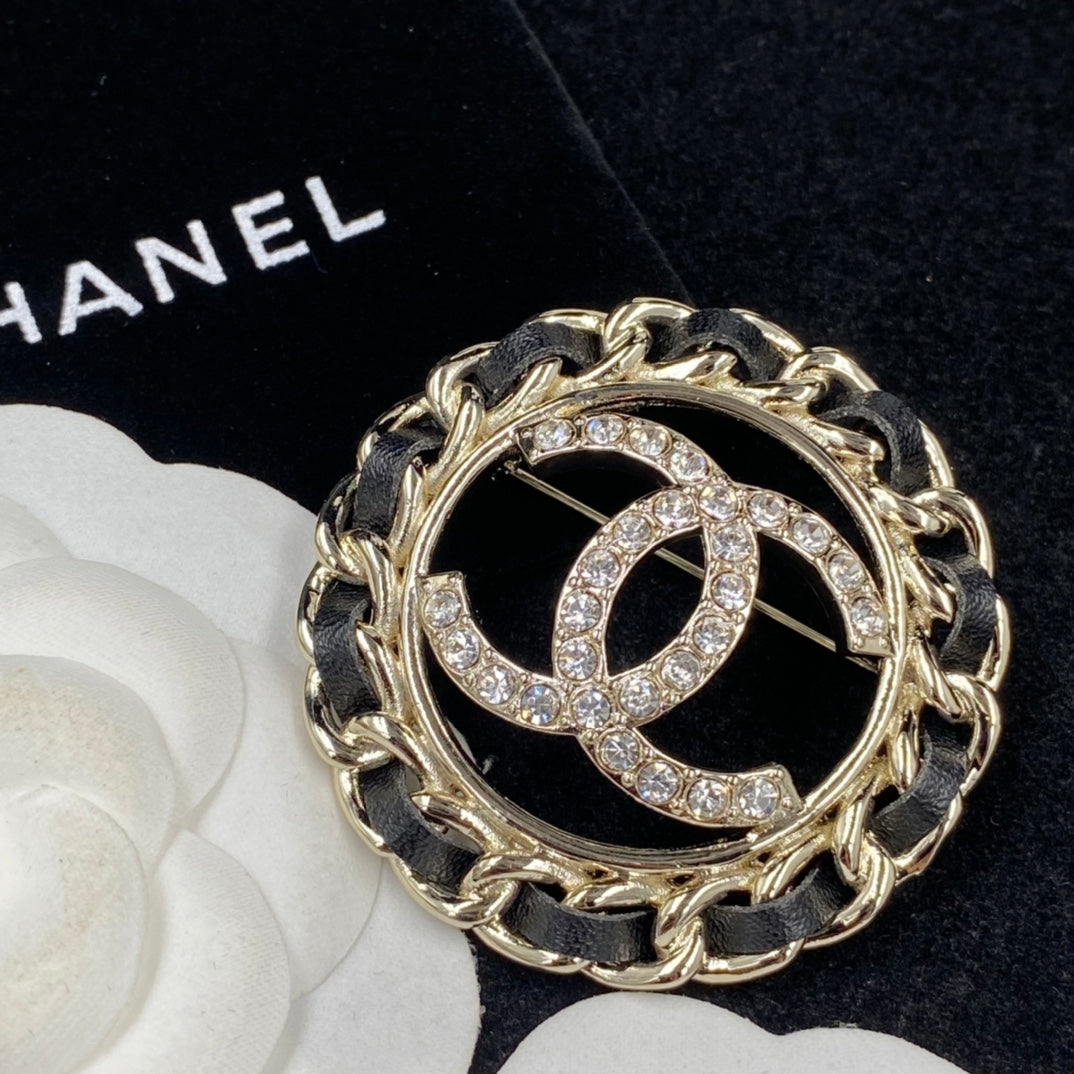 136NC39X Popular  Brooch