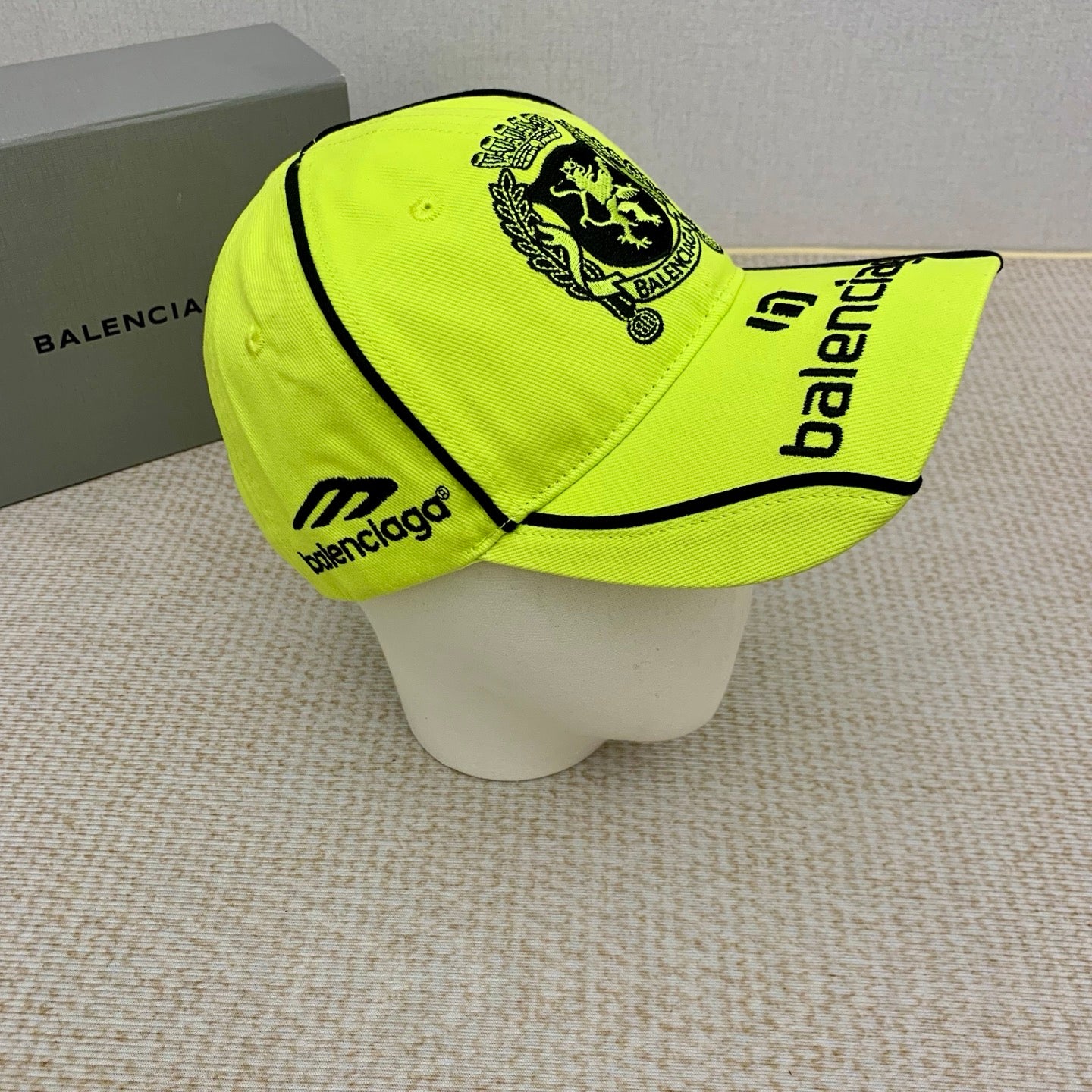 145QJ49M Popular hats