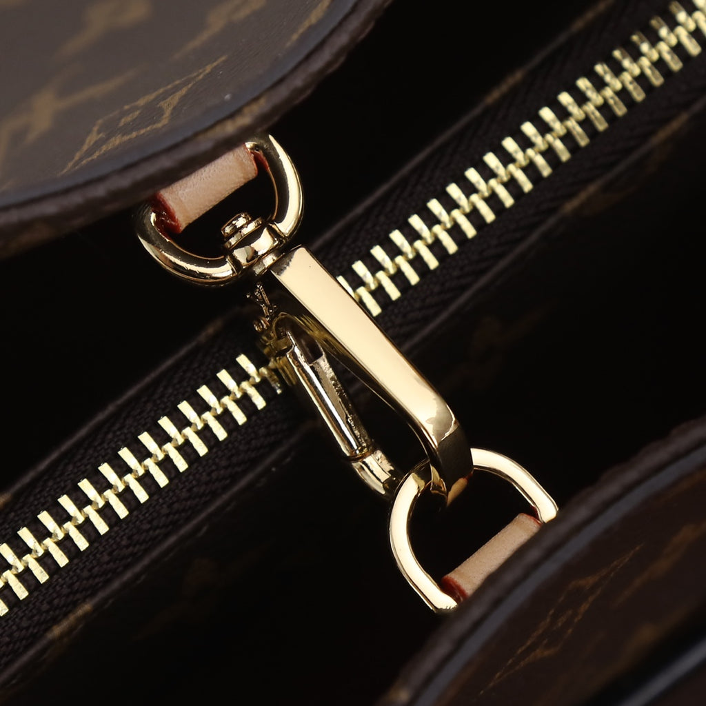 2XE317B Popular   leather bag 
