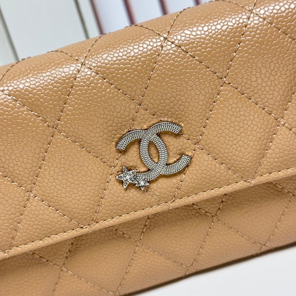 136NC21B Popular  leather  Wallets